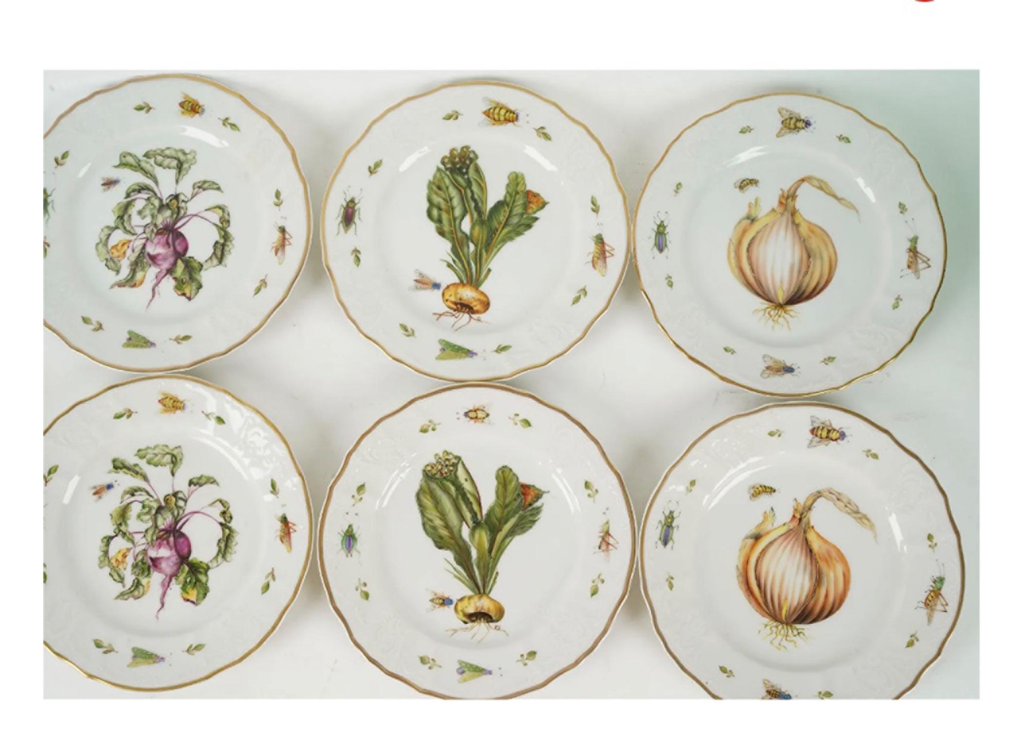 Twelve Anna Weatherley Porcelain Salad Plates In Good Condition For Sale In Dallas, TX