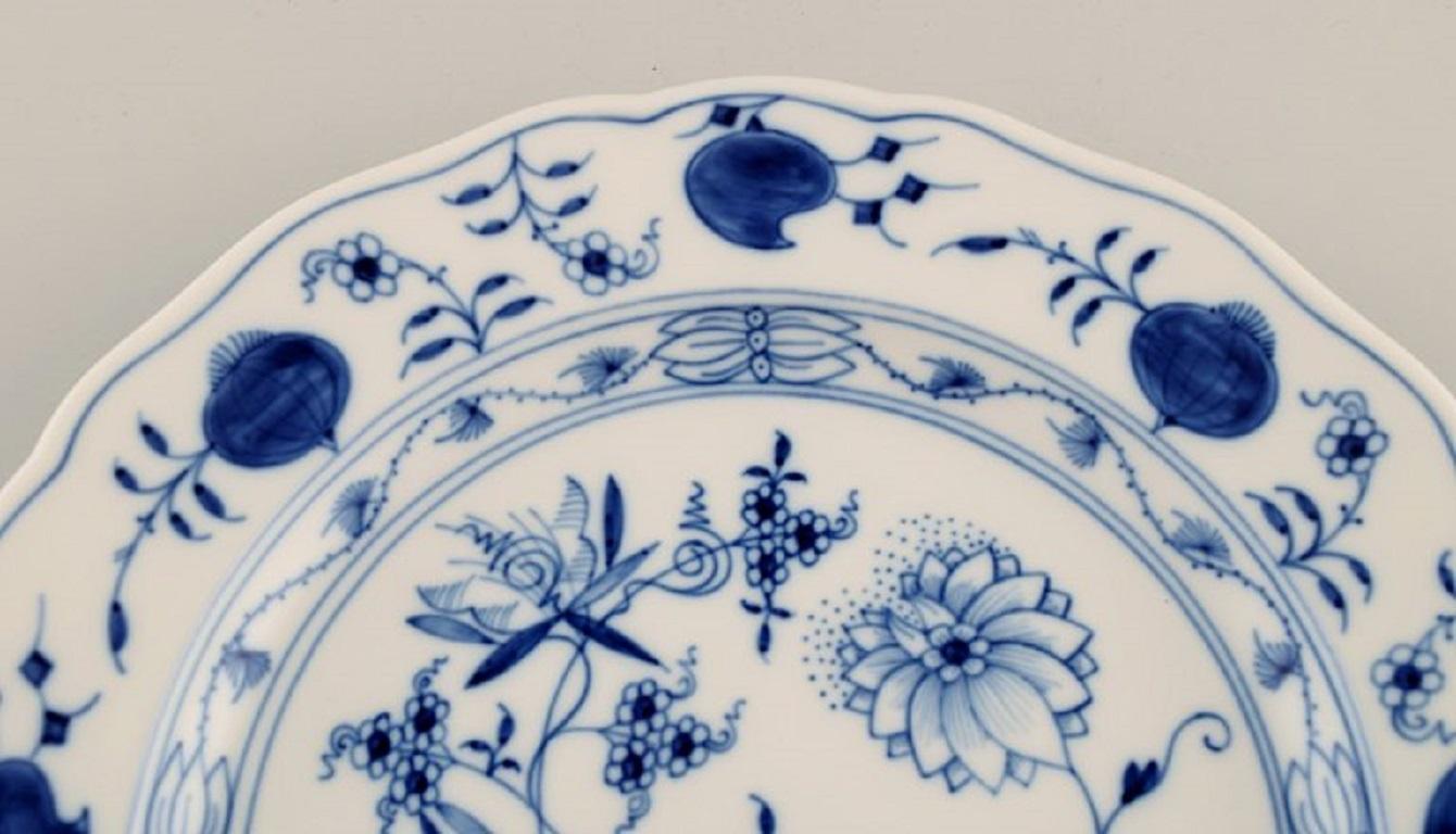 19th Century Twelve Antique Meissen Blue Onion Dinner Plates in Hand-Painted Porcelain