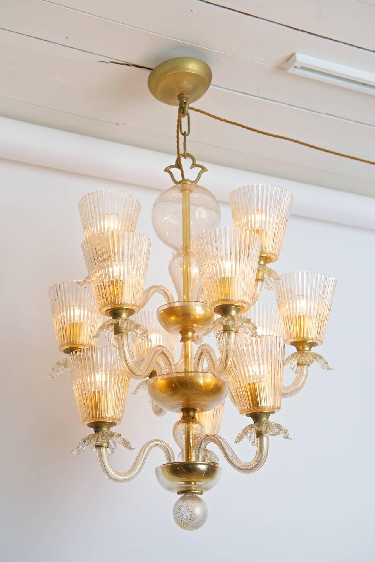 Mid-Century Modern Twelve-Arm Chandelier in Blown Glass with Gold Inclusions