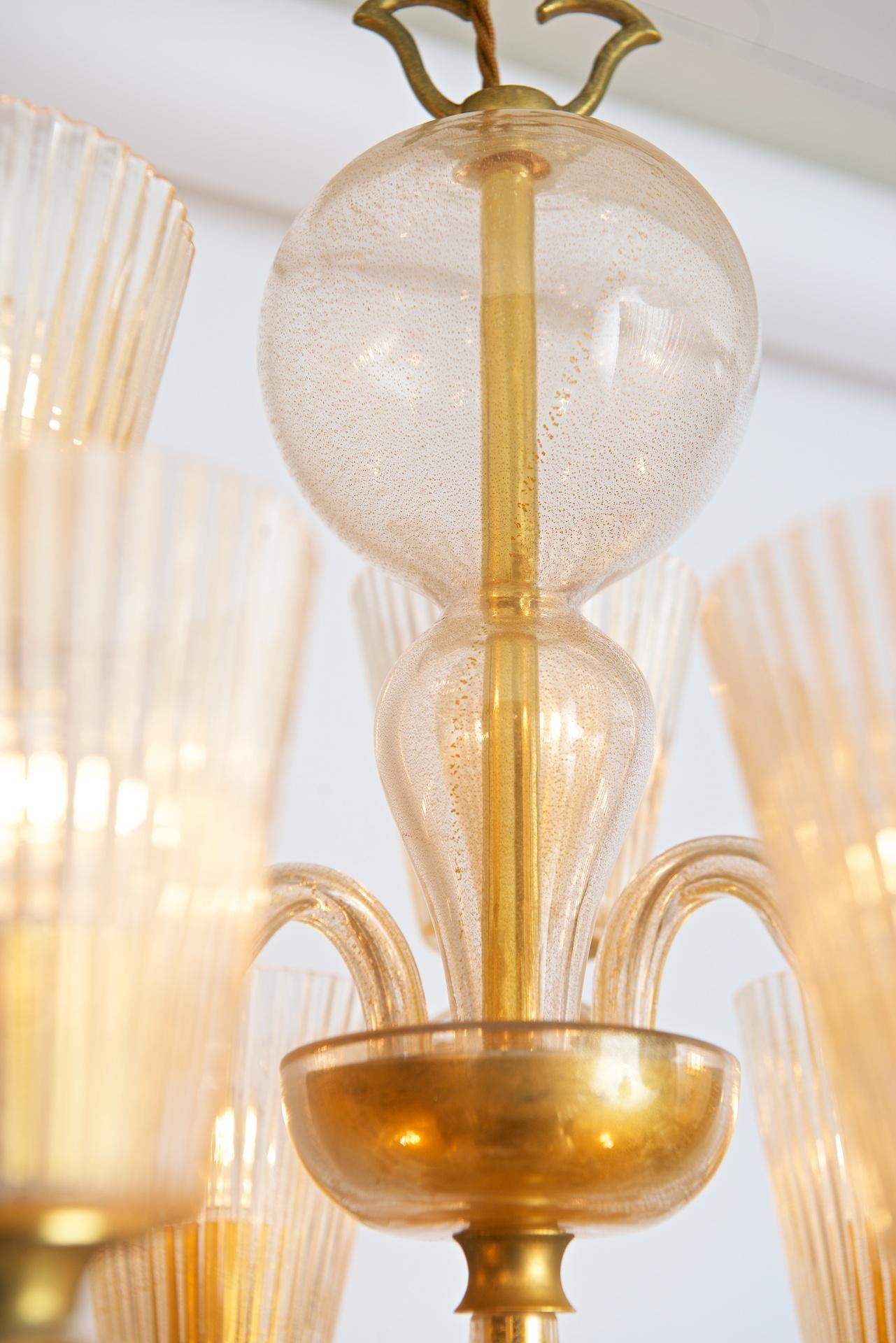 Italian Twelve-Arm Chandelier in Blown Glass with Gold Inclusions