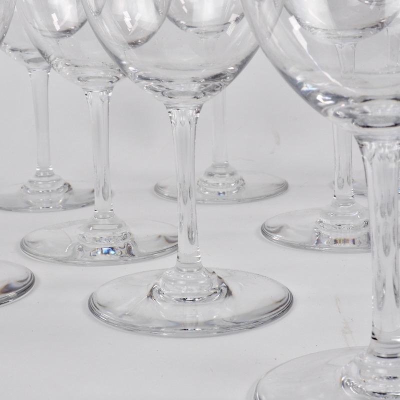 Zwölf Baccarat ''Perfection'' Rot-Weingläser (Moderne)