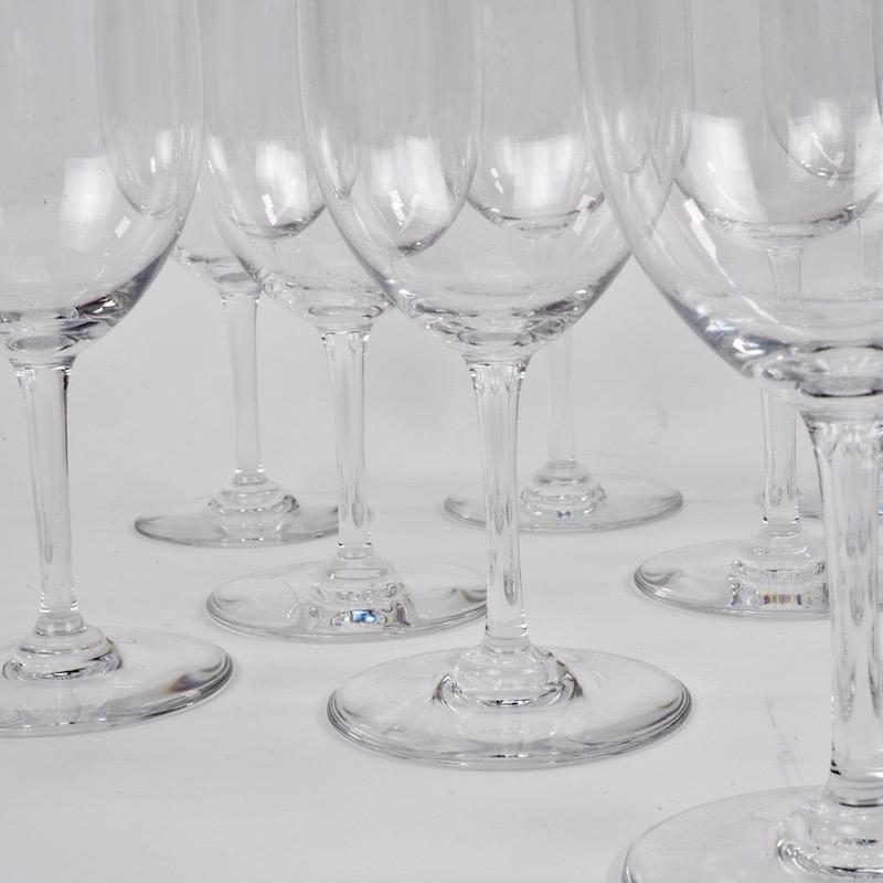 Zwölf Baccarat ''Perfection'' Rot-Weingläser (Französisch)