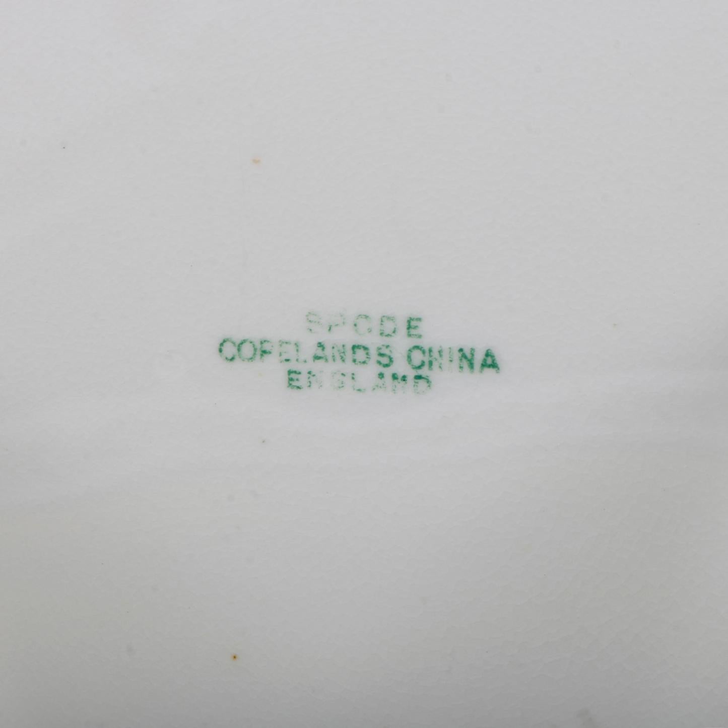 20th Century Twelve English Copeland Spode Neoclassical Porcelain Luncheon Plates