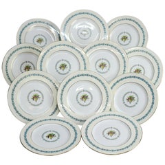 Twelve English Wedgwood Appledore Fine China Dinner Plates Pattern W3257