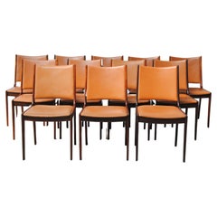 Douze chaises de salle à manger Johannes Andersen en bois de rose, rembourrage personnalisé inclus