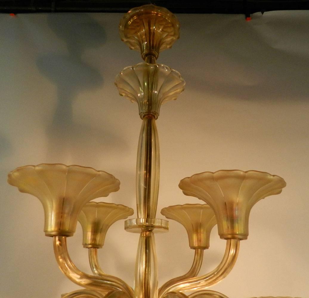 Milieu du XXe siècle Lustre Art Déco à douze lumières en cristal jaune de Bohème, vers 1930 en vente