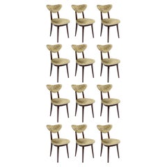 Douze chaises en forme de cœur du milieu du siècle en velours vert Nouvelles Vagues, Europe, années 1960