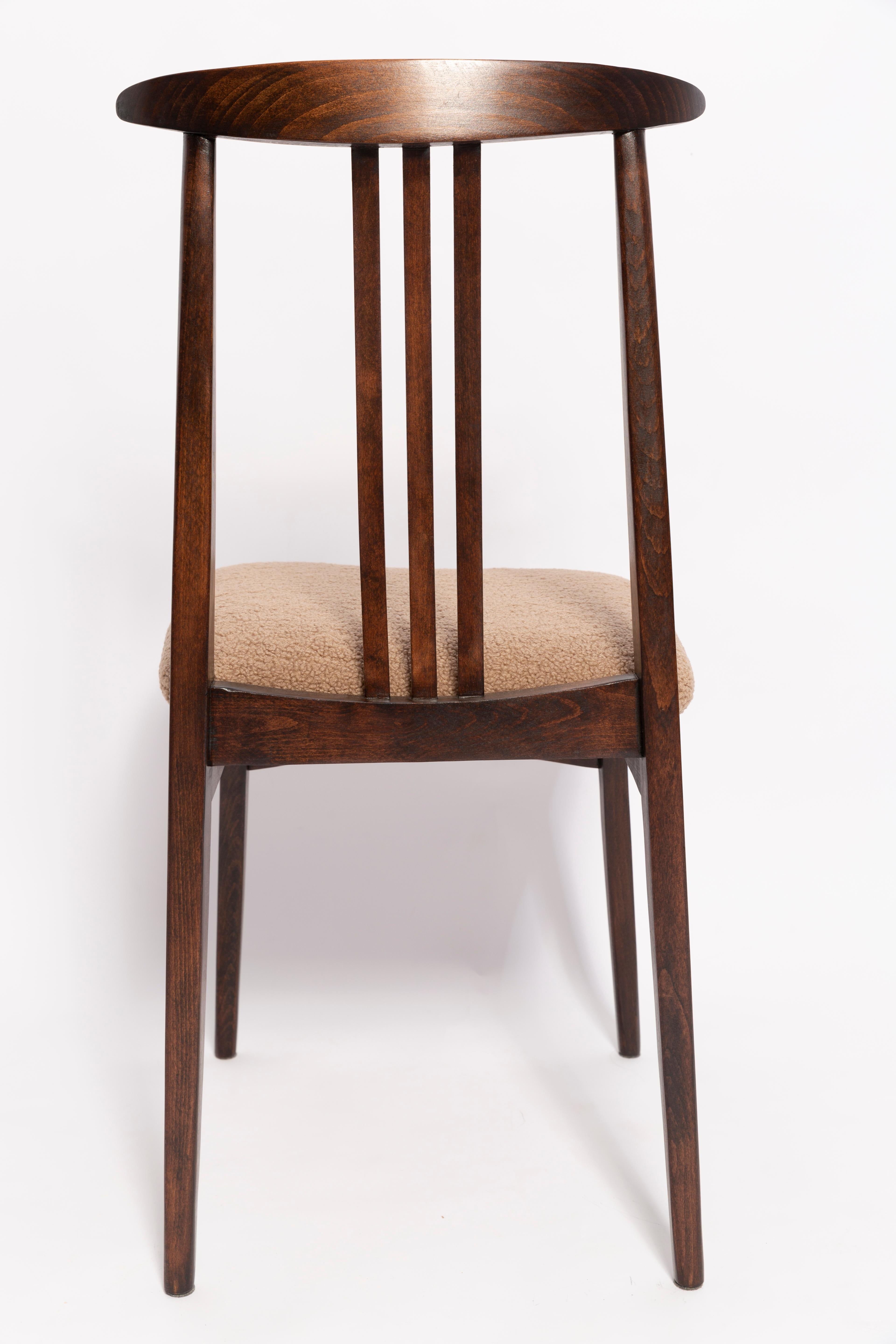 20th Century Twelve Mid-Century Latte Boucle Chairs, Walnut Wood, M. Zielinski, Europe 1960s For Sale
