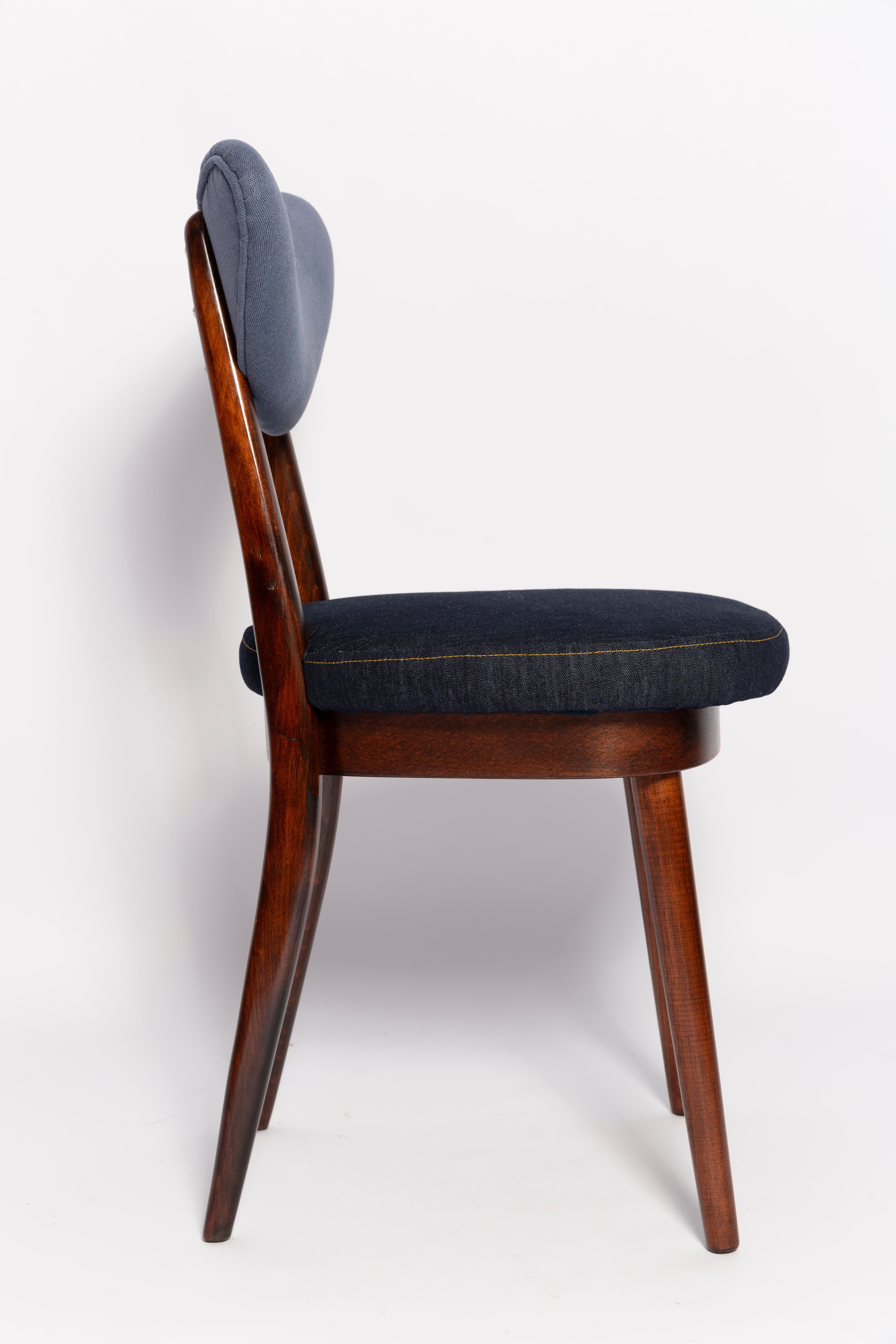20ième siècle Douze chaises à cœurs en jean bleu foncé et moyen du milieu du siècle dernier, Europe, années 1960 en vente