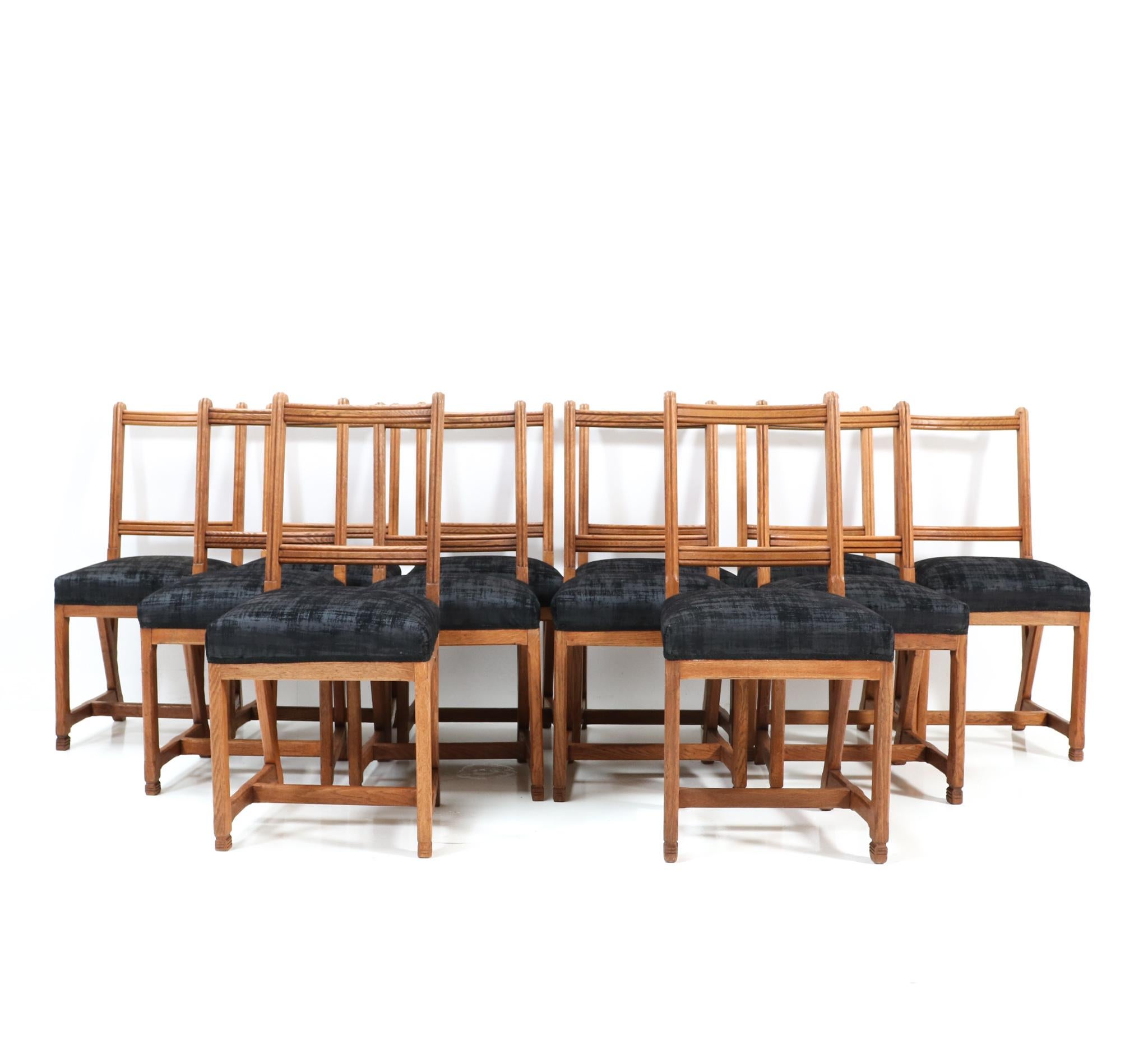 Arts and Crafts Twelve Oak Arts & Crafts Chairs by Hendrik Petrus for the University of Leiden For Sale