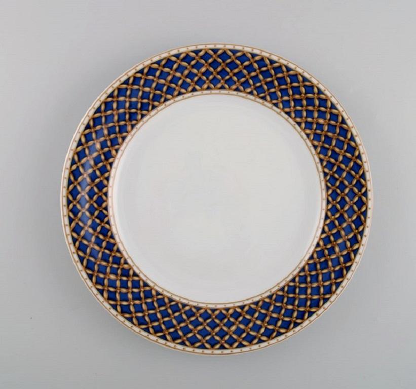 Twelve rare Royal Copenhagen Liselund dinner plates. Model number 625.
Diameter: 25 cm.
In excellent condition.
Stamped.
1st factory quality.