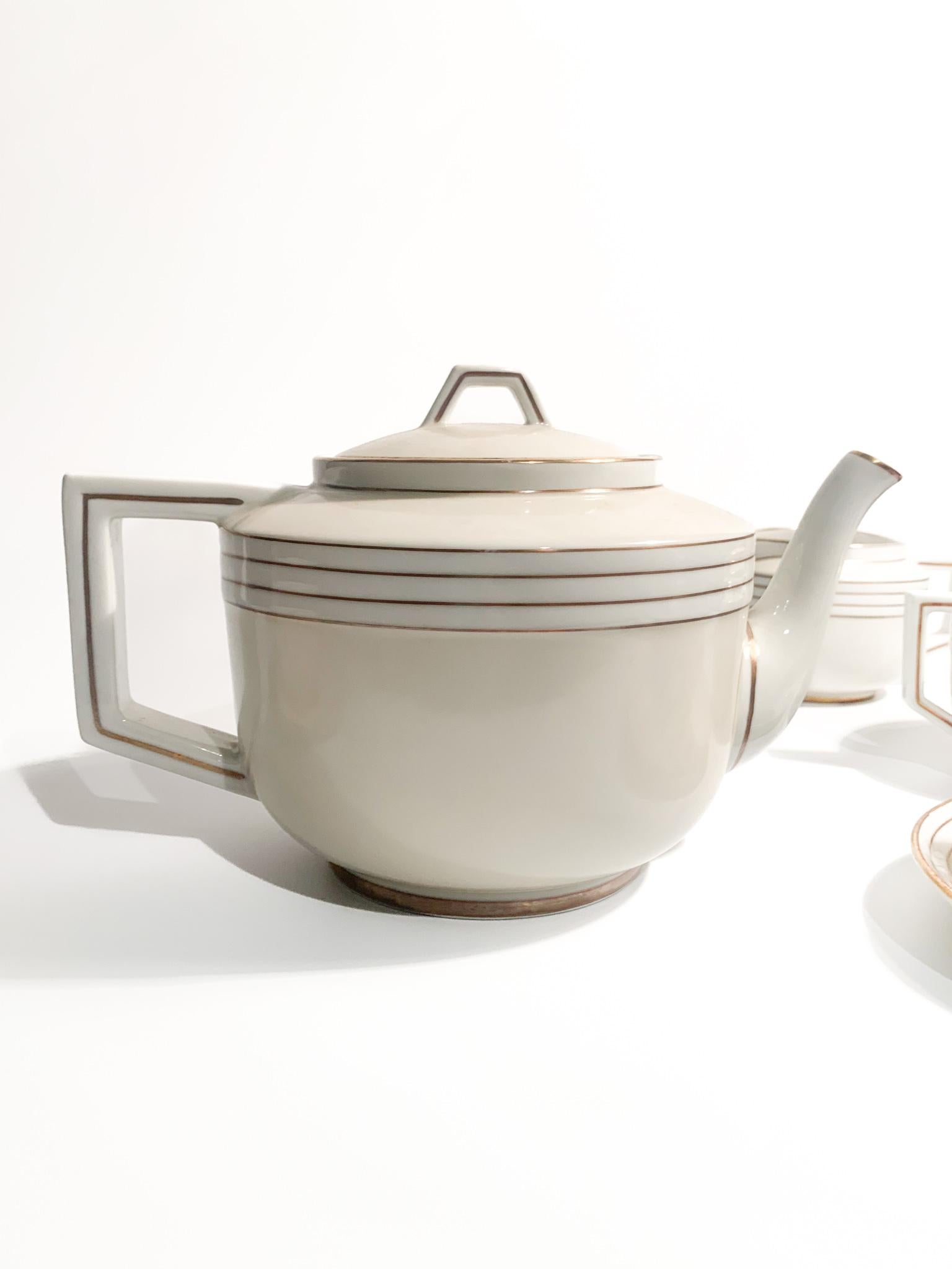 Twelve Richard Ginori Decò Tea Set in Porcelain from the 1940s 2