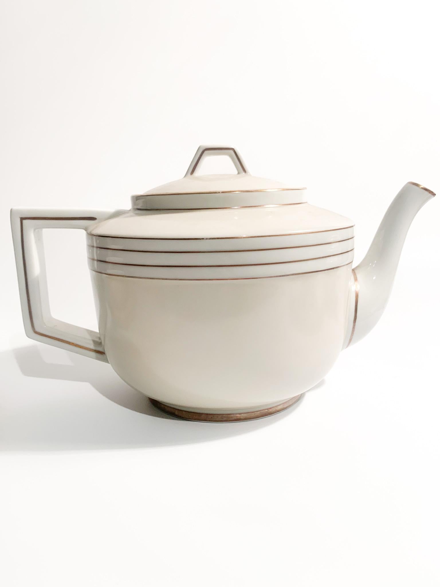 Twelve Richard Ginori Decò Tea Set in Porcelain from the 1940s For Sale 3