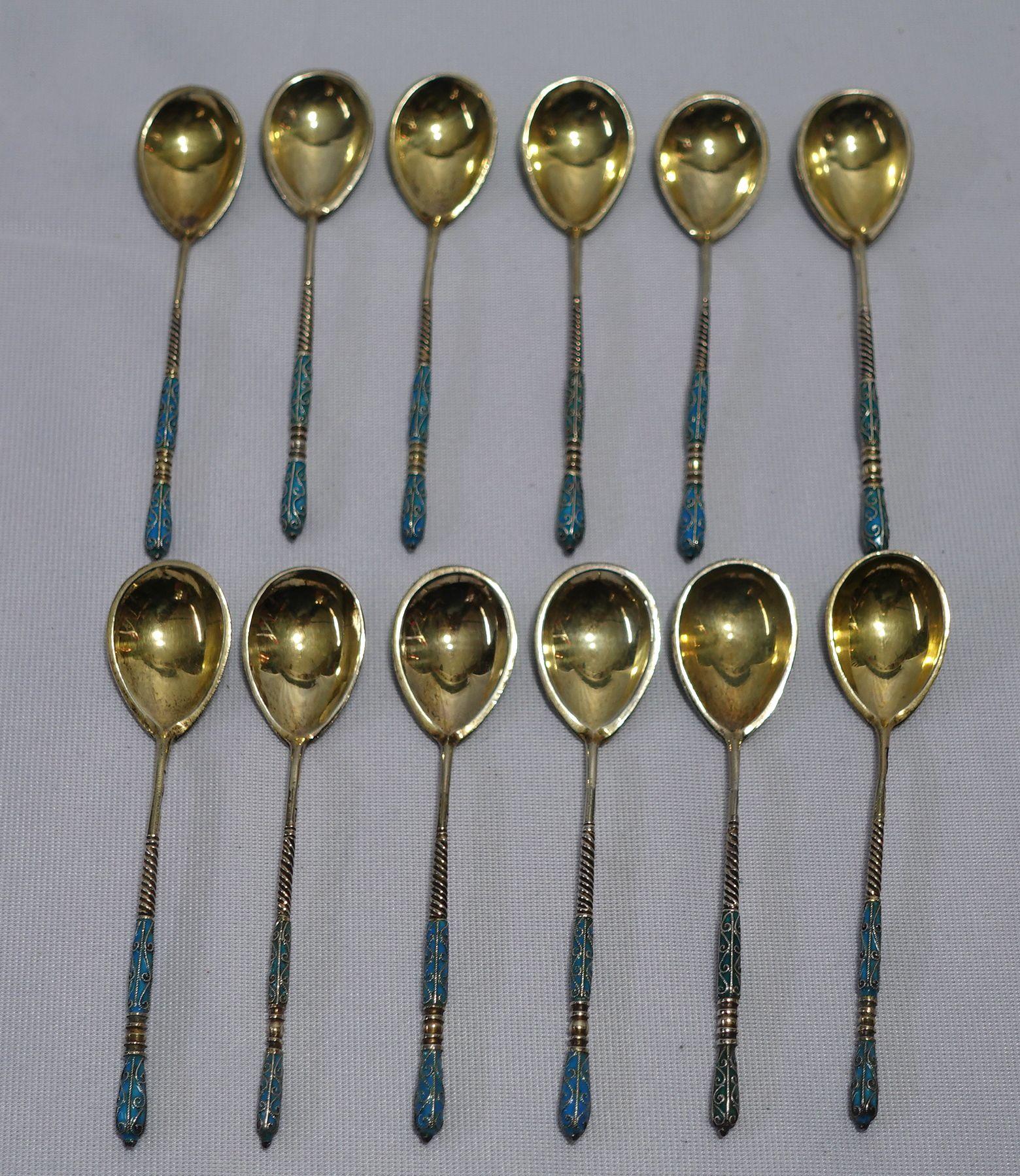 Twelve Russian .875 Silver Gilt and Cloisonne Enamel Demitasse Spoons For Sale 6