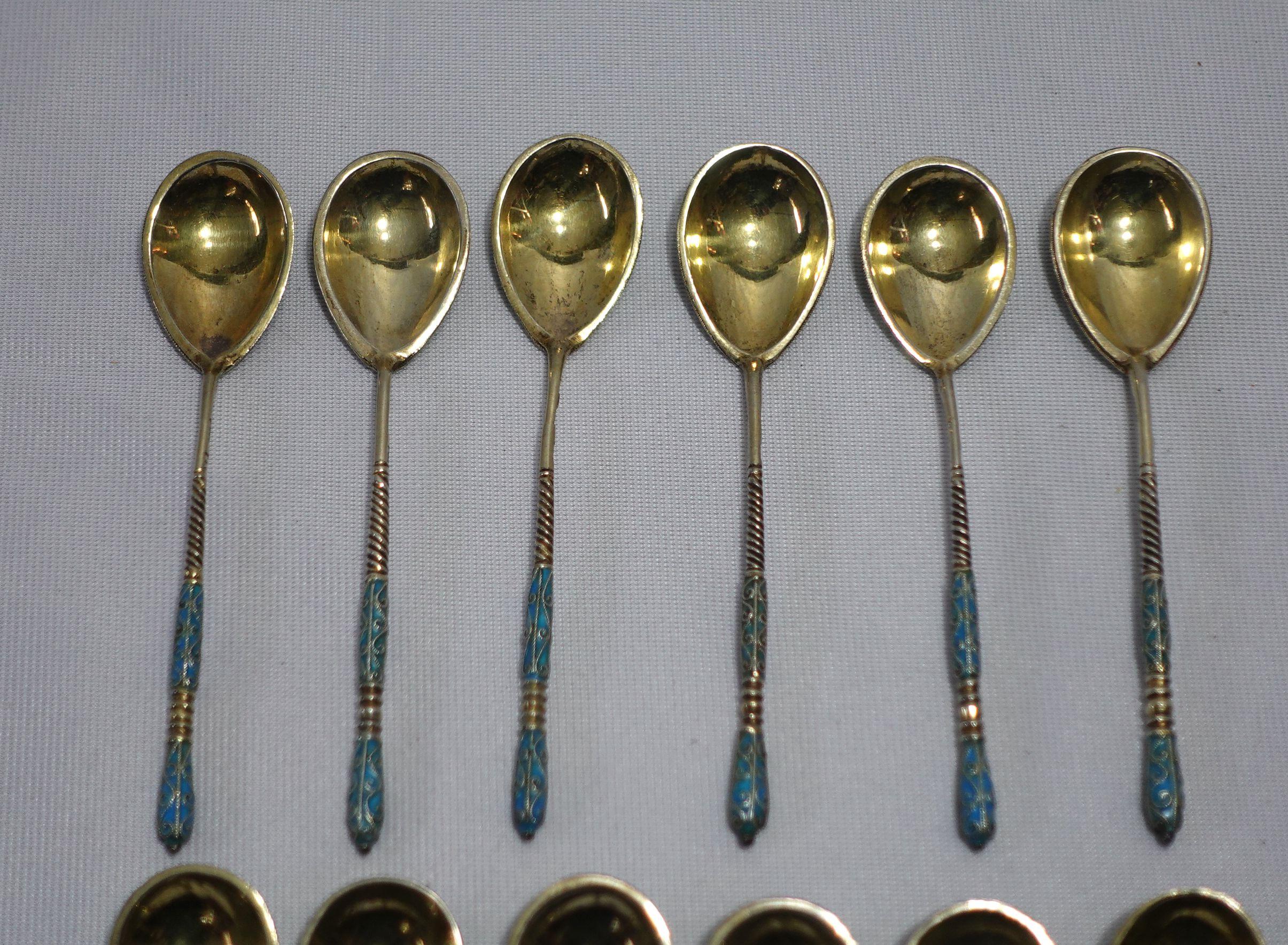 Twelve Russian .875 Silver Gilt and Cloisonne Enamel Demitasse Spoons For Sale 7