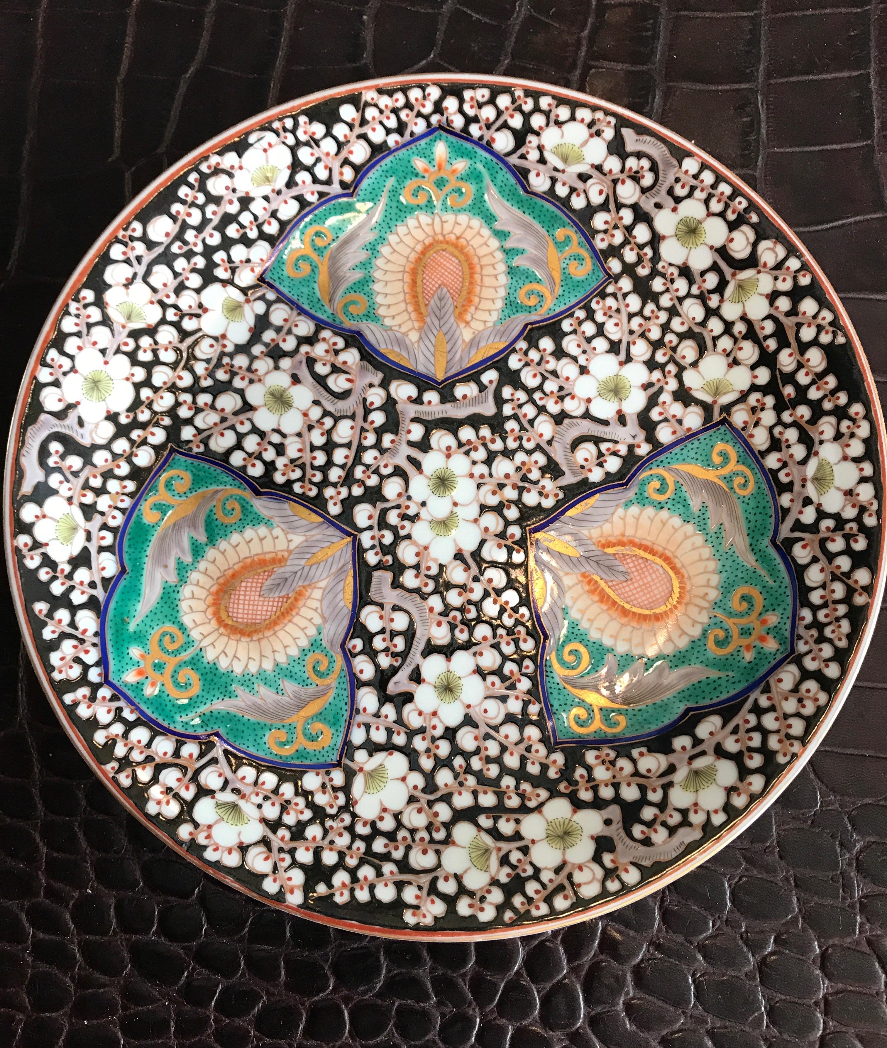 Twelve Vintage Chinese Enamel Plates In Good Condition In West Palm Beach, FL