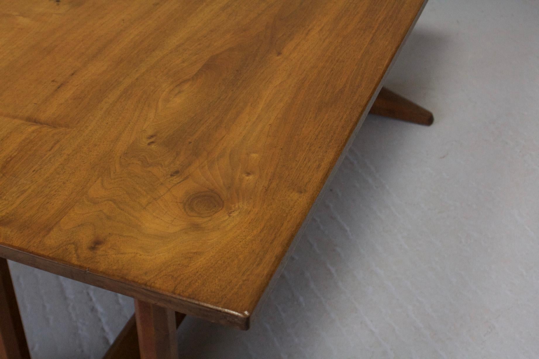 Twenties Walnut Refectory Table By Gordon Russell In Good Condition In Petworth, GB