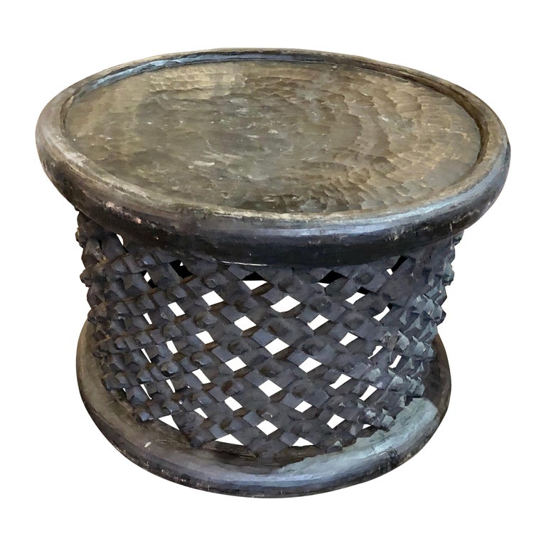 20th Century African Hand Carved Wooden Table at 1stDibs