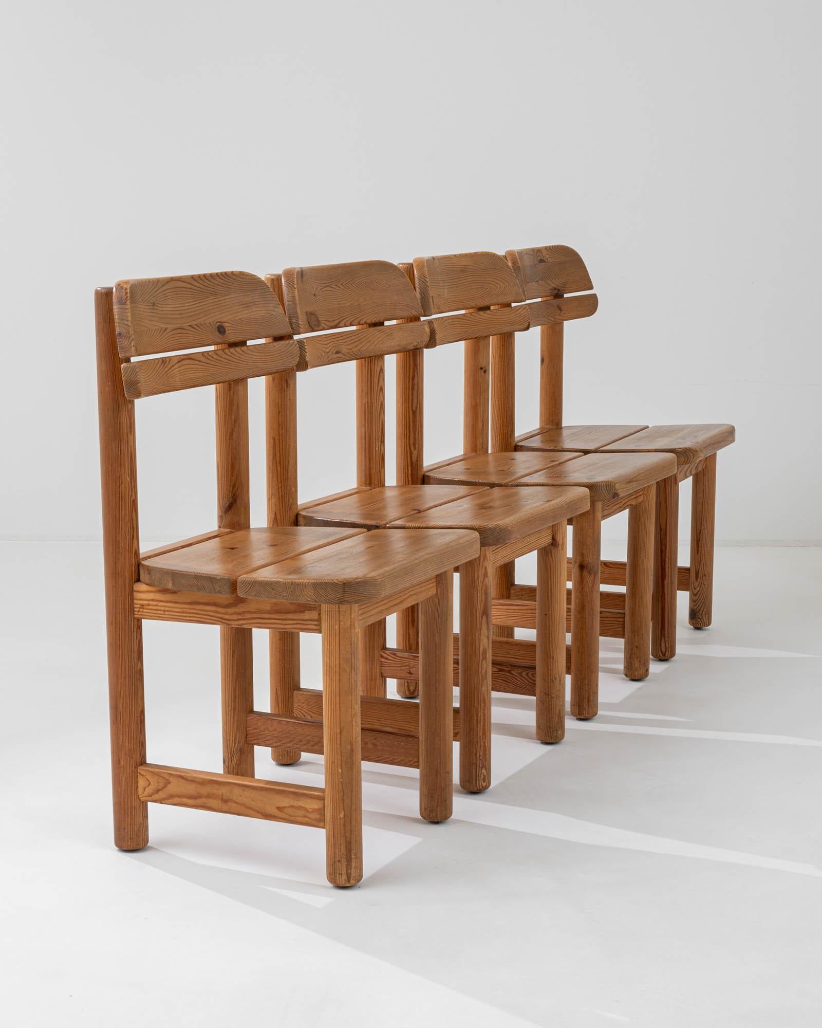 Twentieth Century Danish Wooden Dining Chairs, Set of Five In Good Condition For Sale In High Point, NC