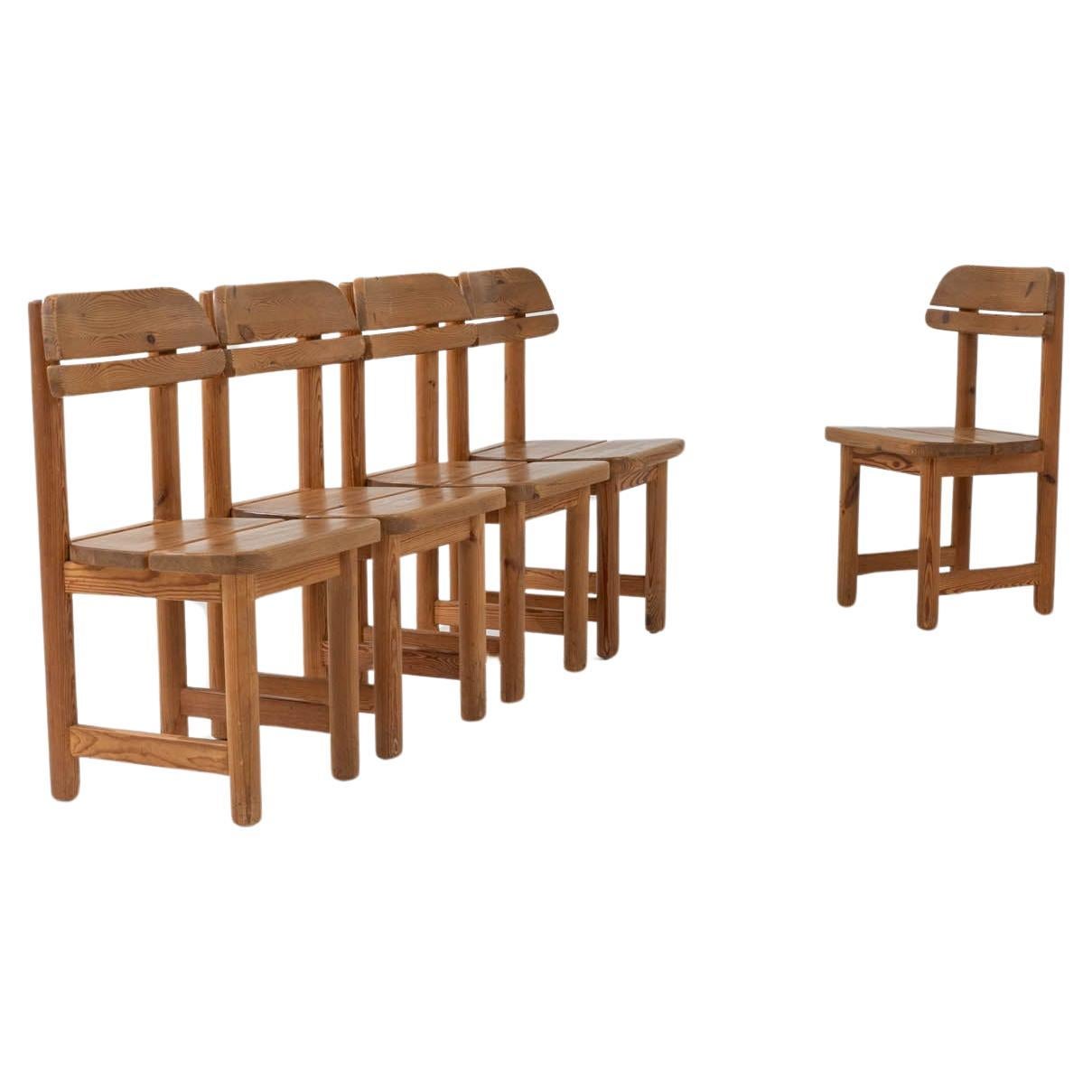Twentieth Century Danish Wooden Dining Chairs, Satz von fünf