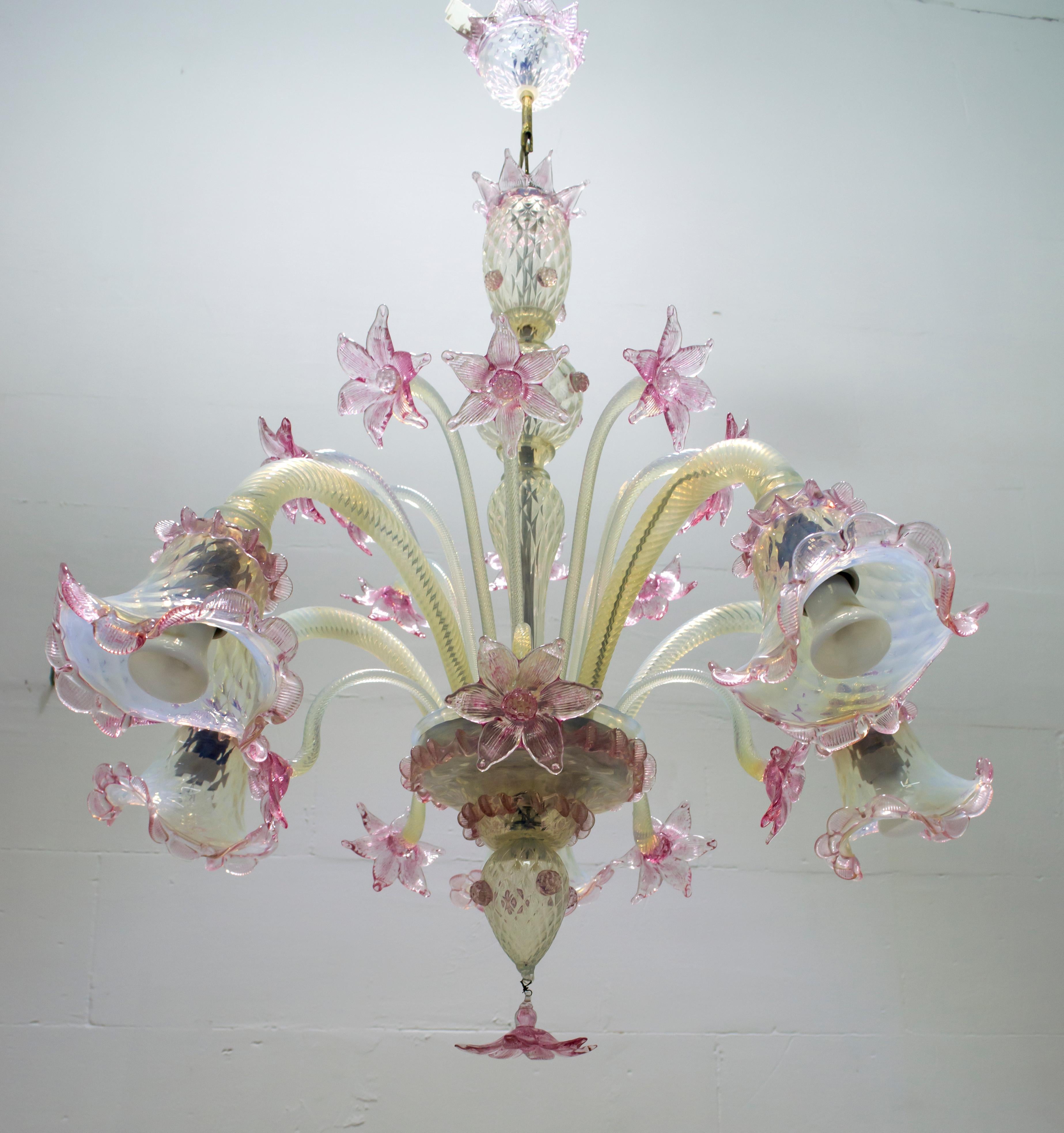 Italian Twentieth Century Modern Murano Glass Chandelier 