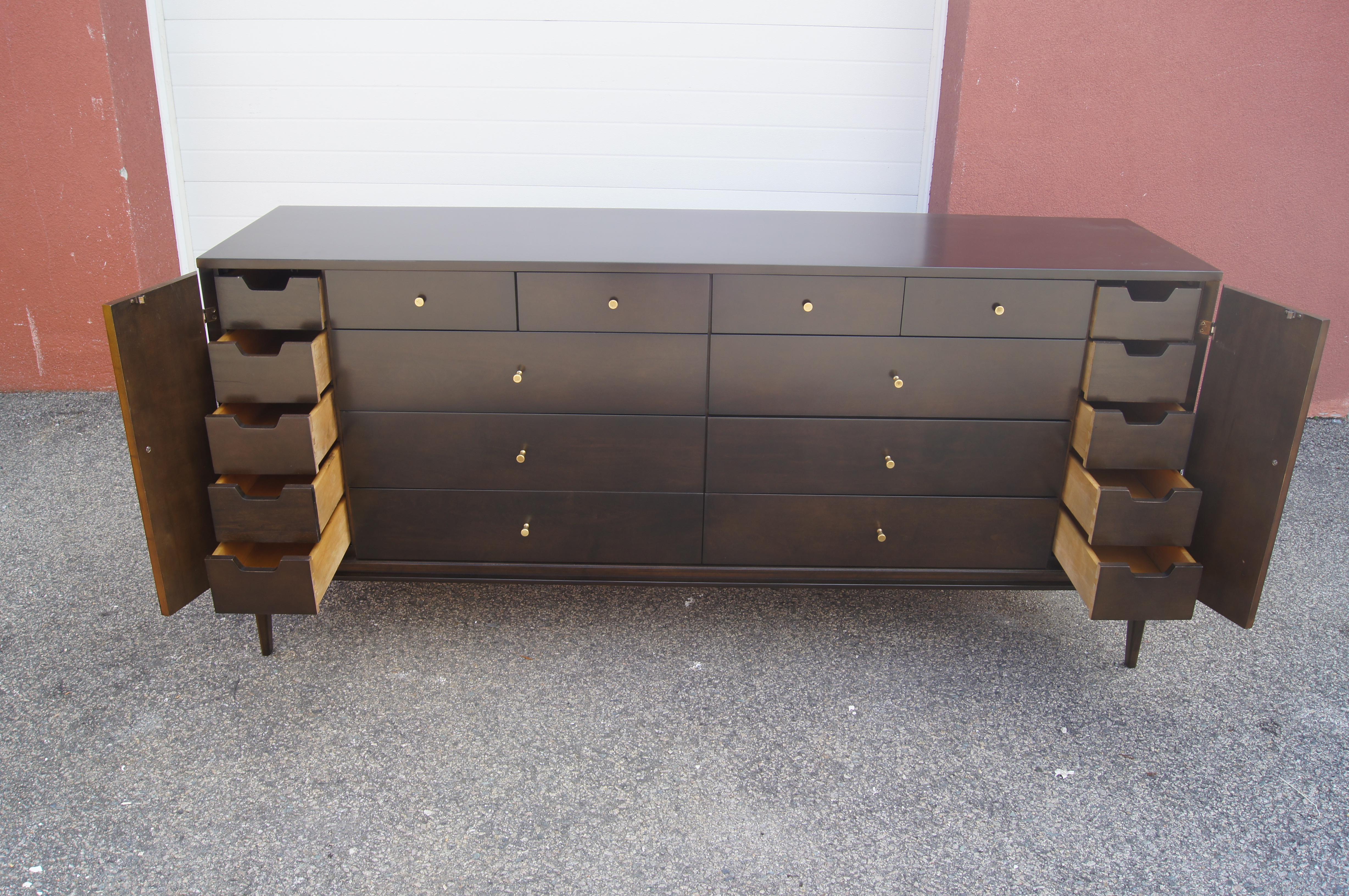 Twenty-Drawer Ebonized Dresser by Paul McCobb for Rapid's Furniture In Good Condition In Dorchester, MA