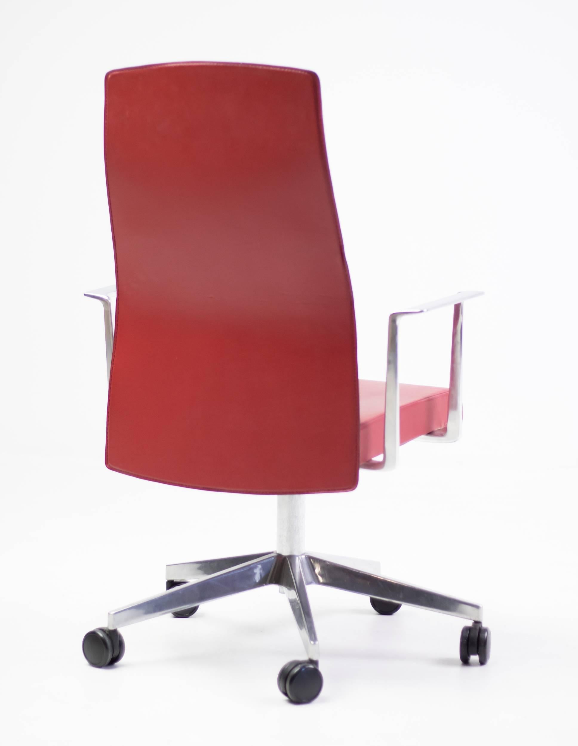 Cast 8 Muga Conference Chairs by Jorge Pensi