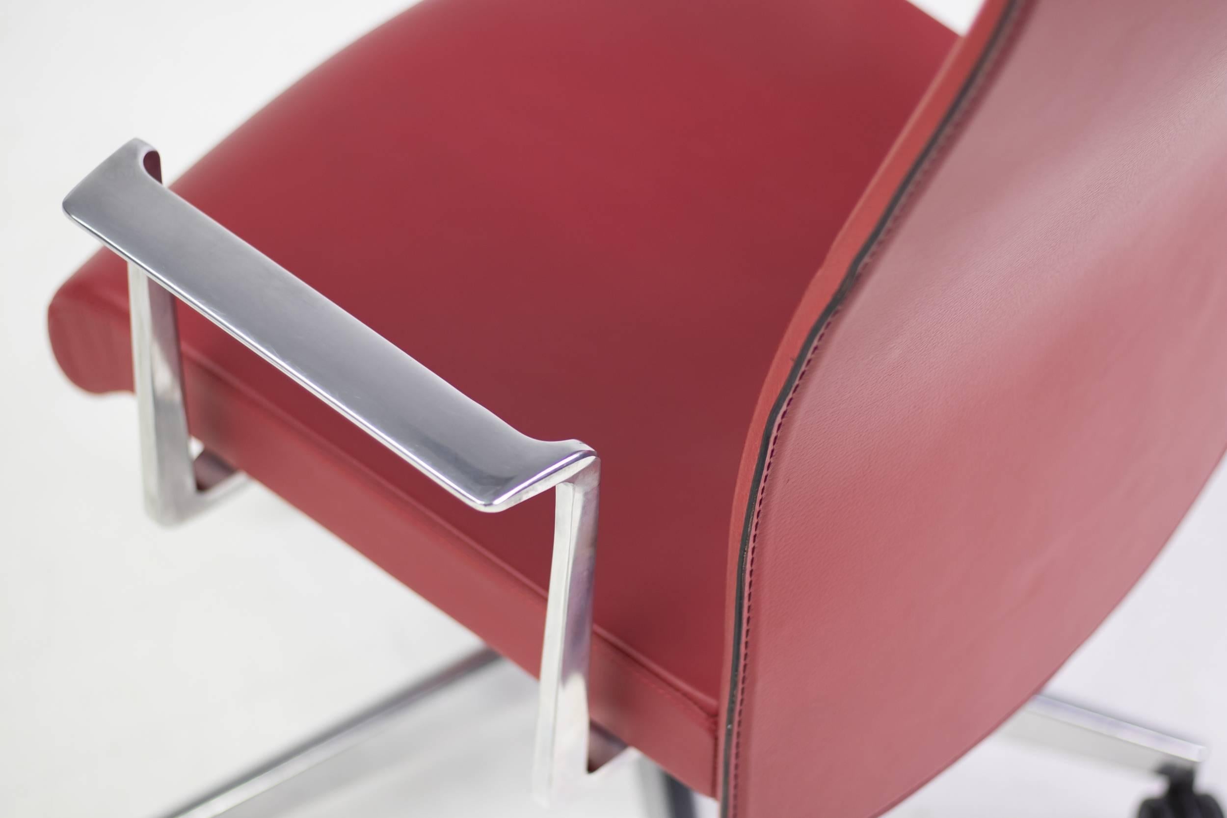 Leather 8 Muga Conference Chairs by Jorge Pensi