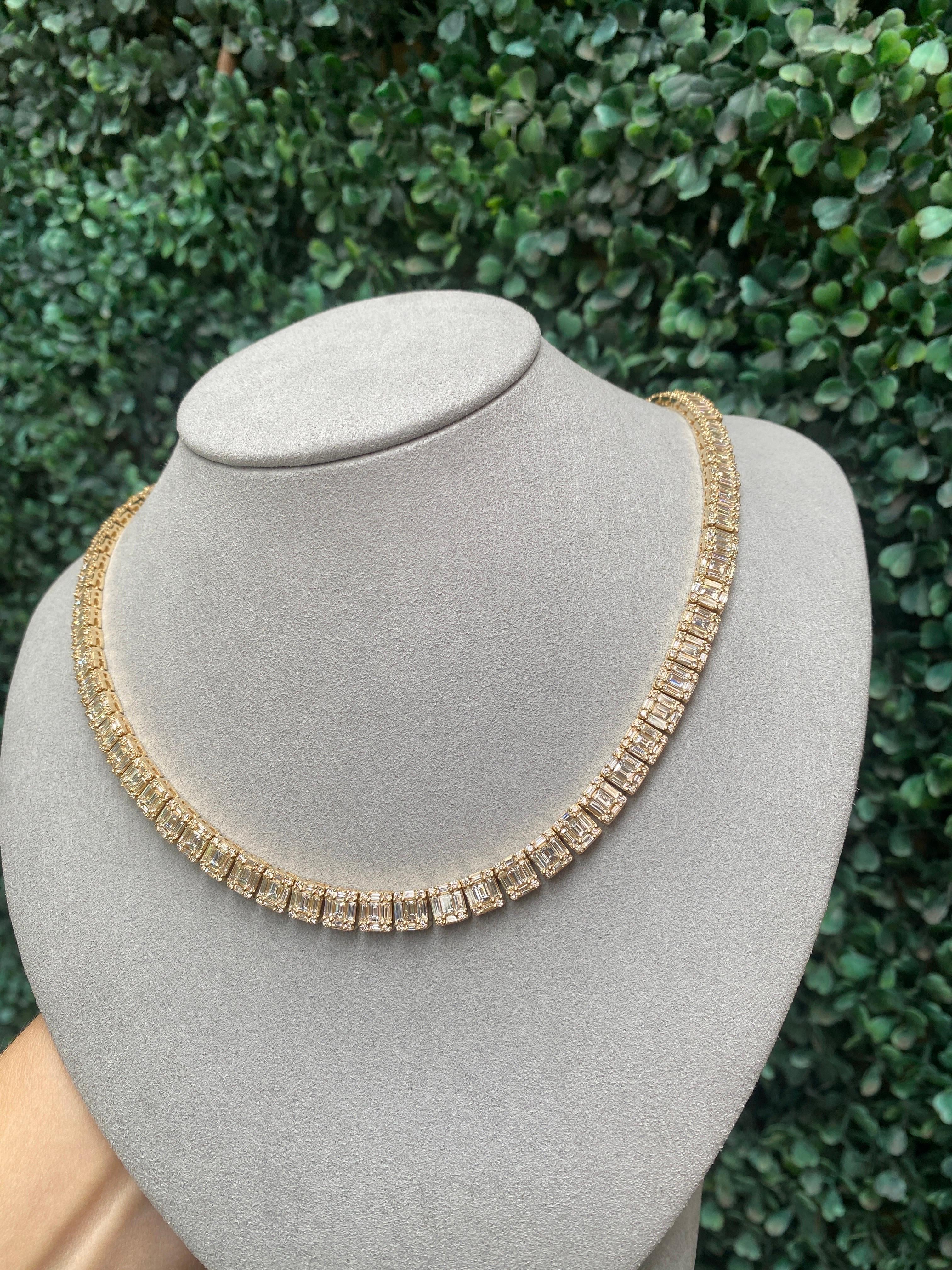 Zwanzig drei Karat Gesamtgewicht Runder & Baguette-Diamant-Tennis-Halskette im Zustand „Neu“ in Houston, TX