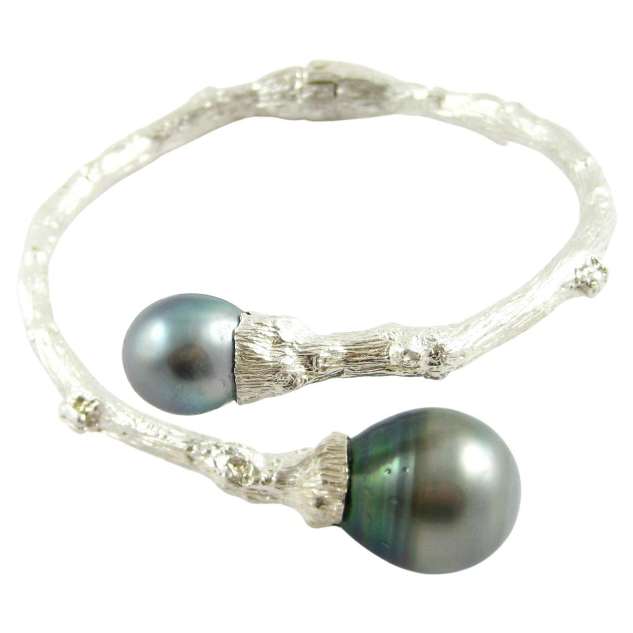 Twig Bypass Cuff with Tahitian Pearls For Sale