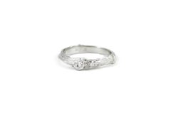 Twig Ring in 18k White Gold