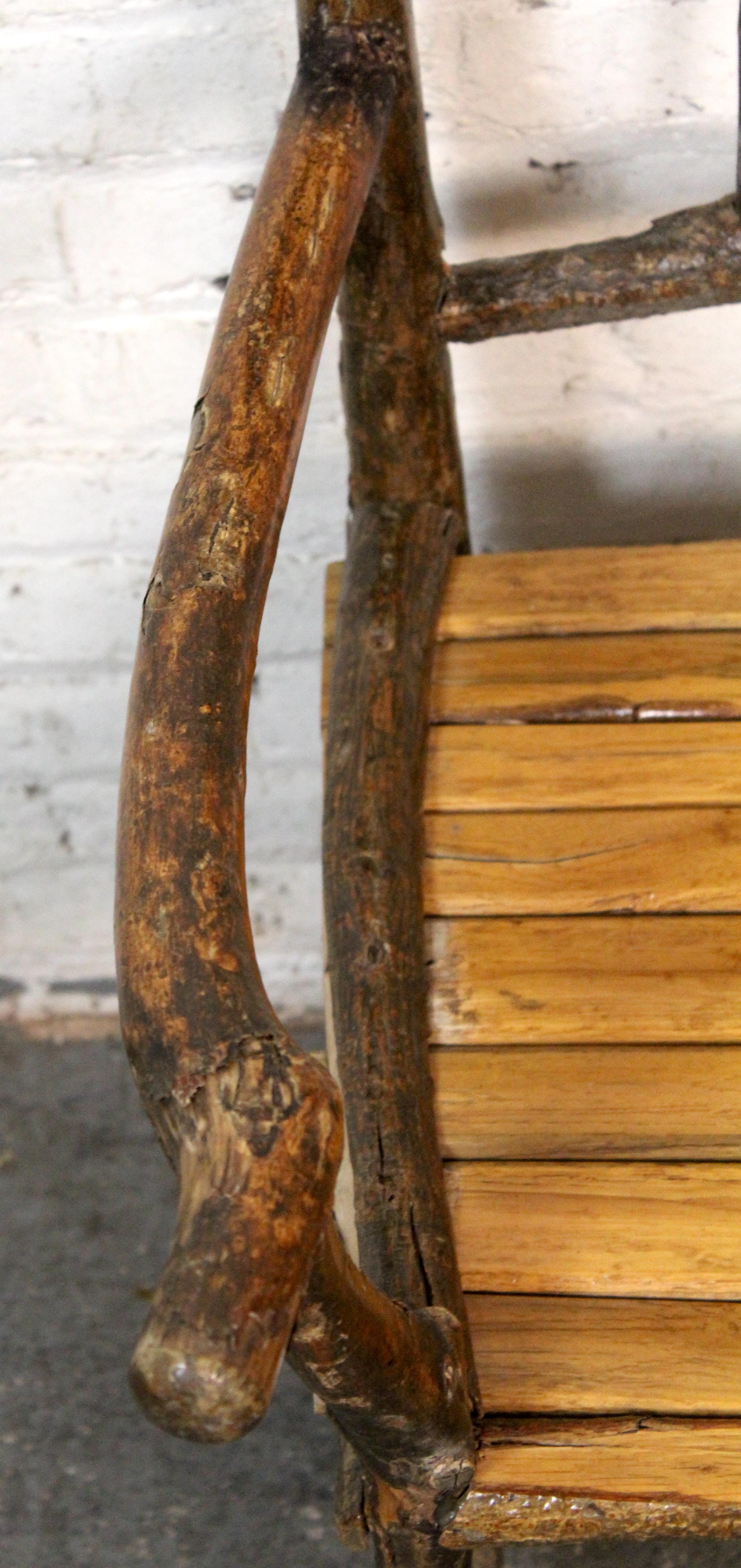 Chaise rustique en caryer, style brindille, primitive en vente 5