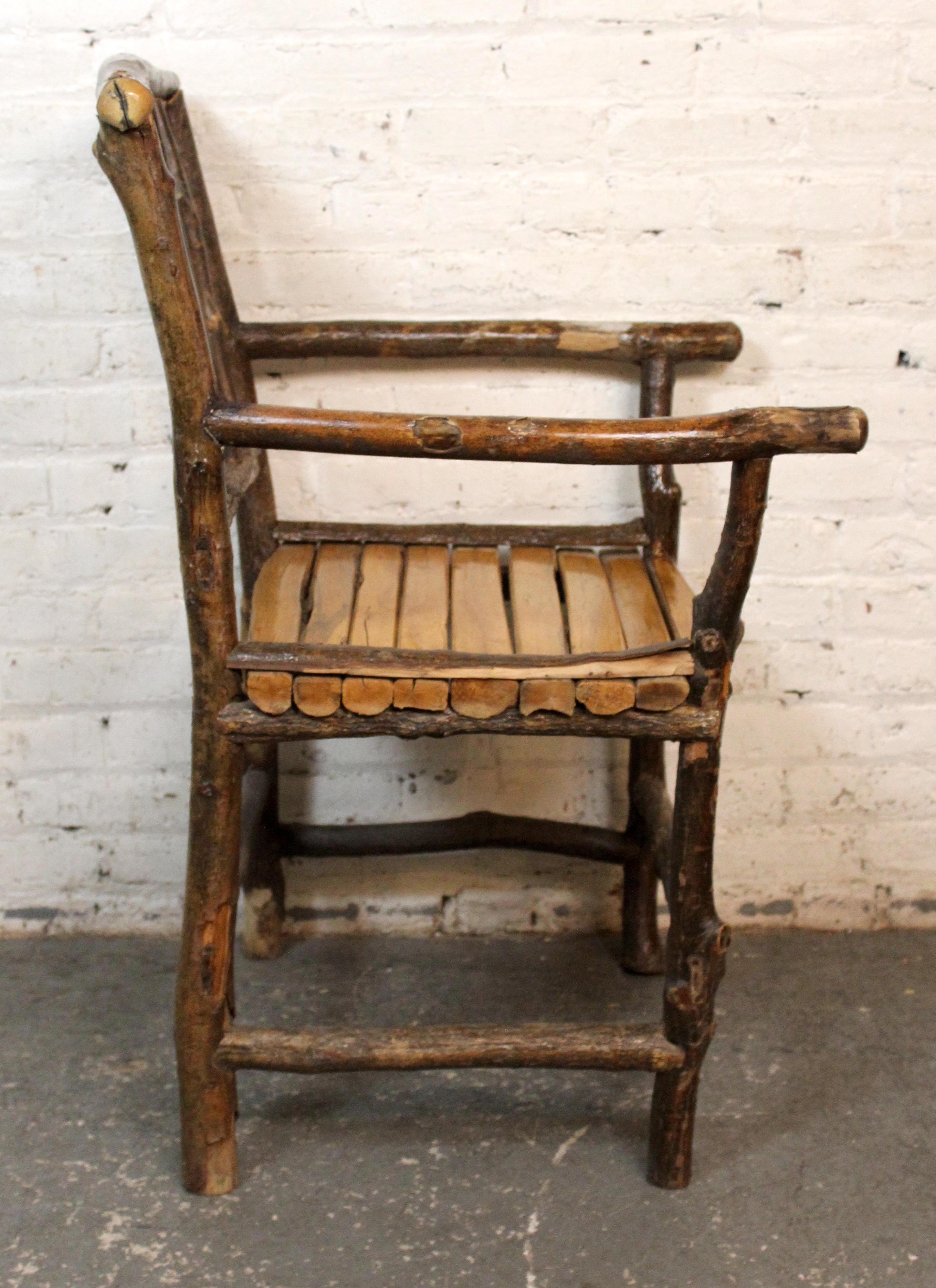 Américain Chaise rustique en caryer, style brindille, primitive en vente