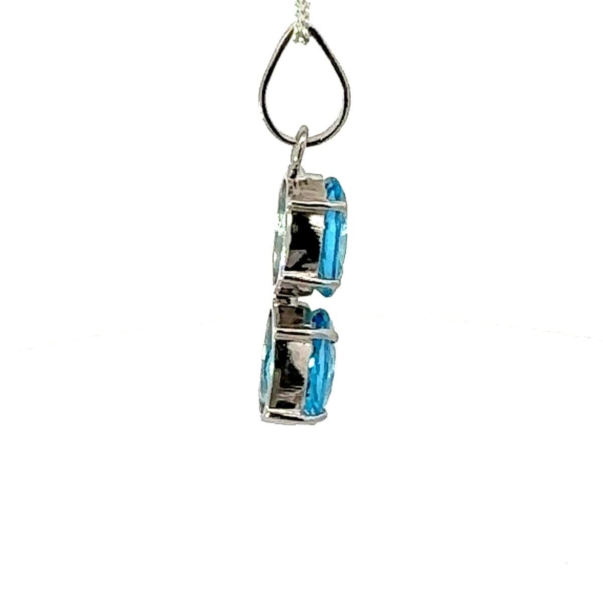 Colgante de gota vertical de topacio azul gemelo en plata 925 Regalo elegante para ella Contemporáneo en venta