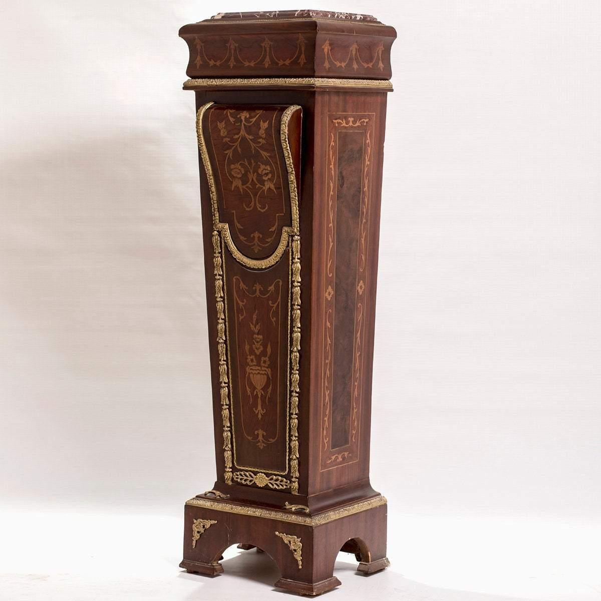 Twin Boulle Pedestals, 20th Century In Excellent Condition For Sale In London, GB