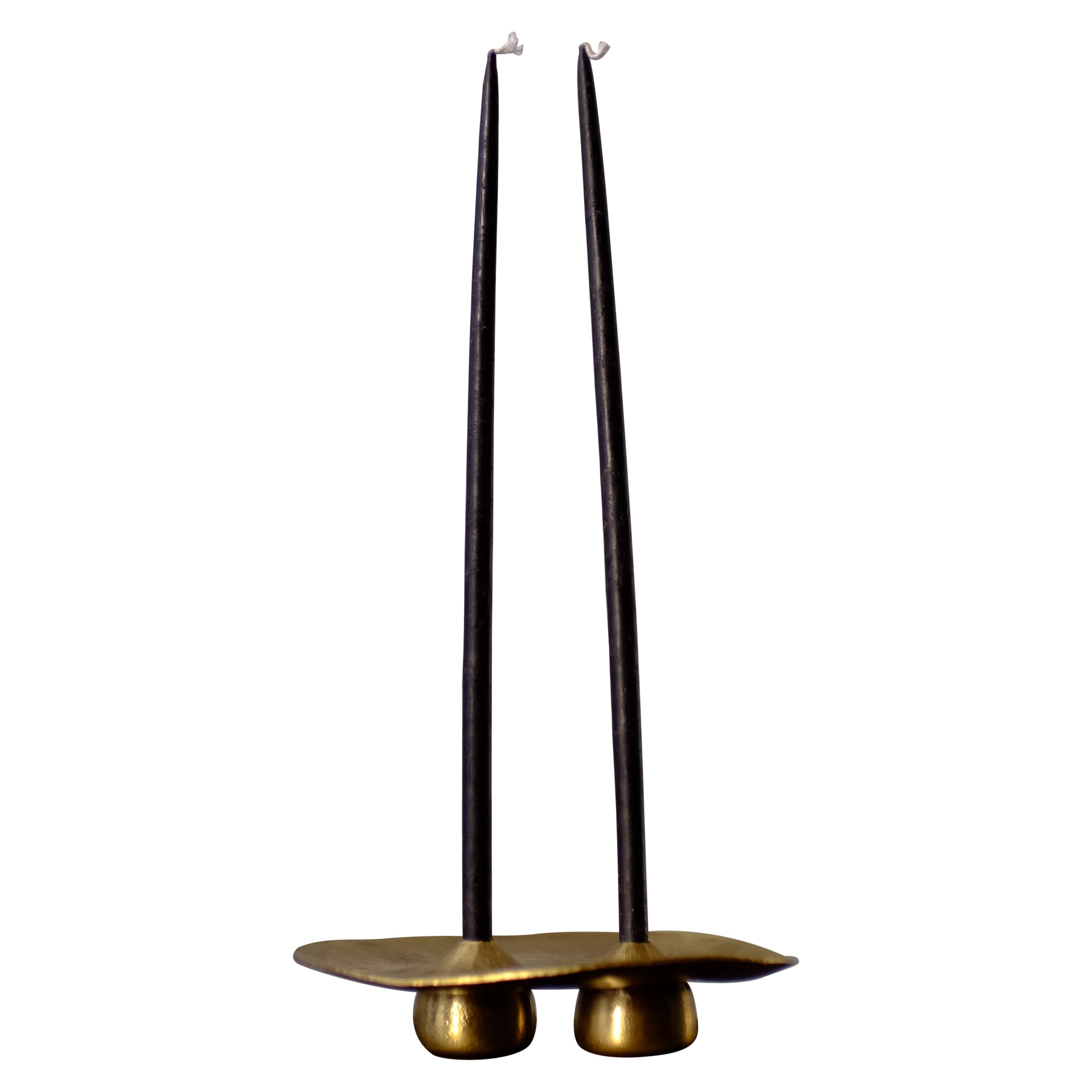 Twin-Kerzenhalter aus massivem Messing, von Jordan Hufnagel
