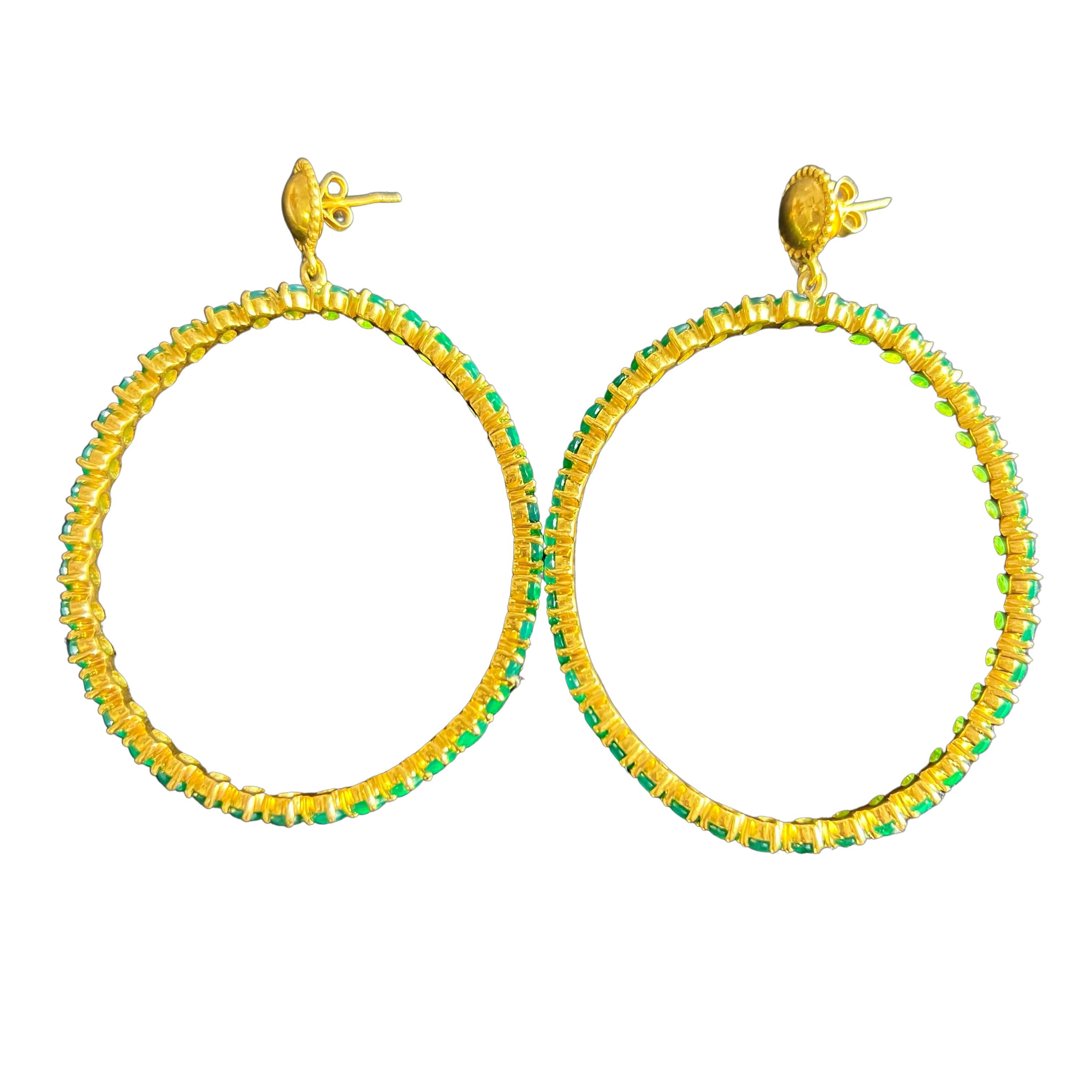 Twin Elegance Endless Glamour Green Onyx Hoop Earrings For Sale 2