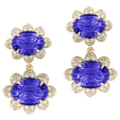 Ovaler Tansanit, zweiseitig facettiert,shwara  Ohrringe mit Diamanten