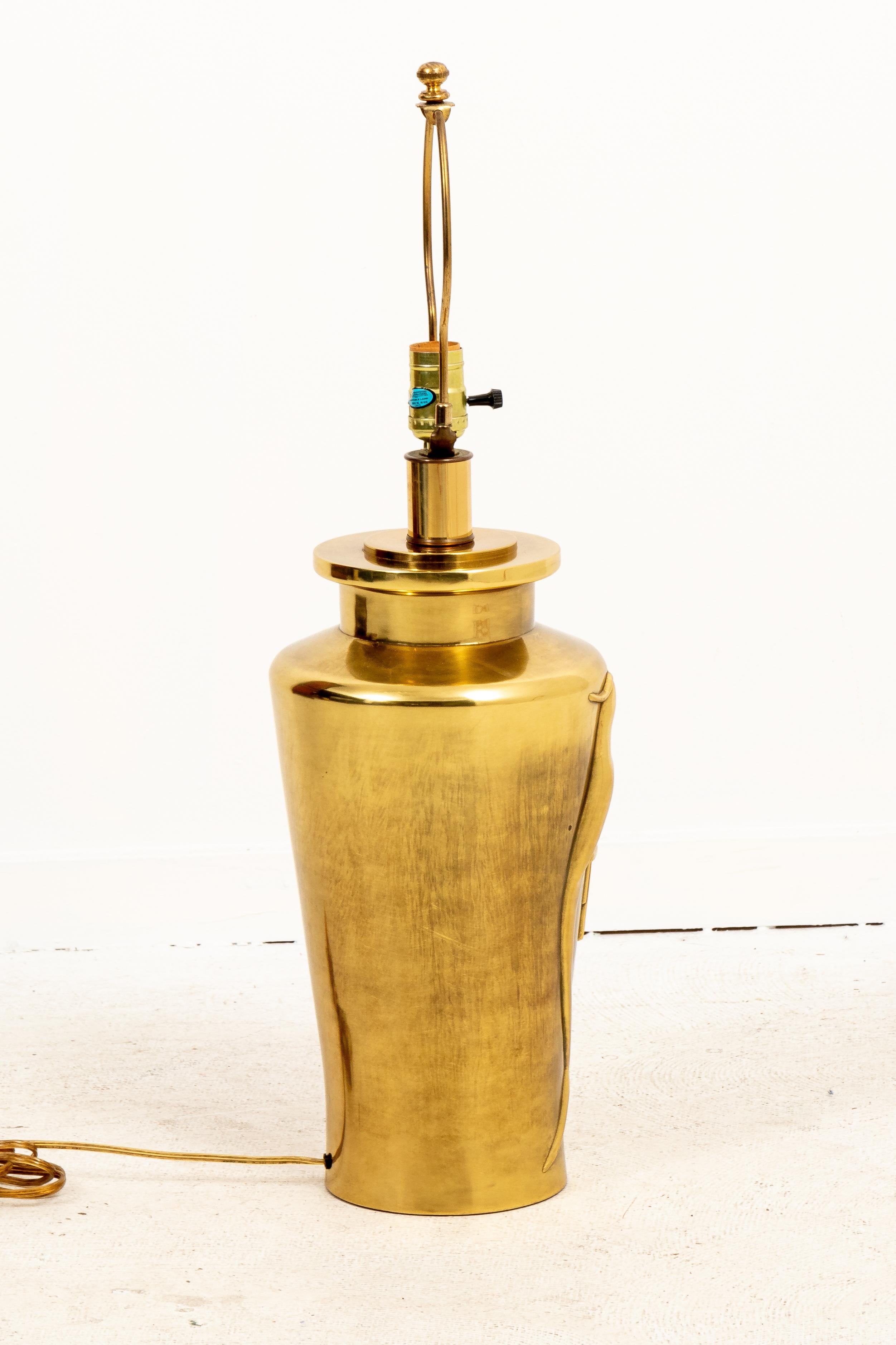 Doppelter Papagei-Tischlampe aus Messing im Zustand „Gut“ im Angebot in New York, NY