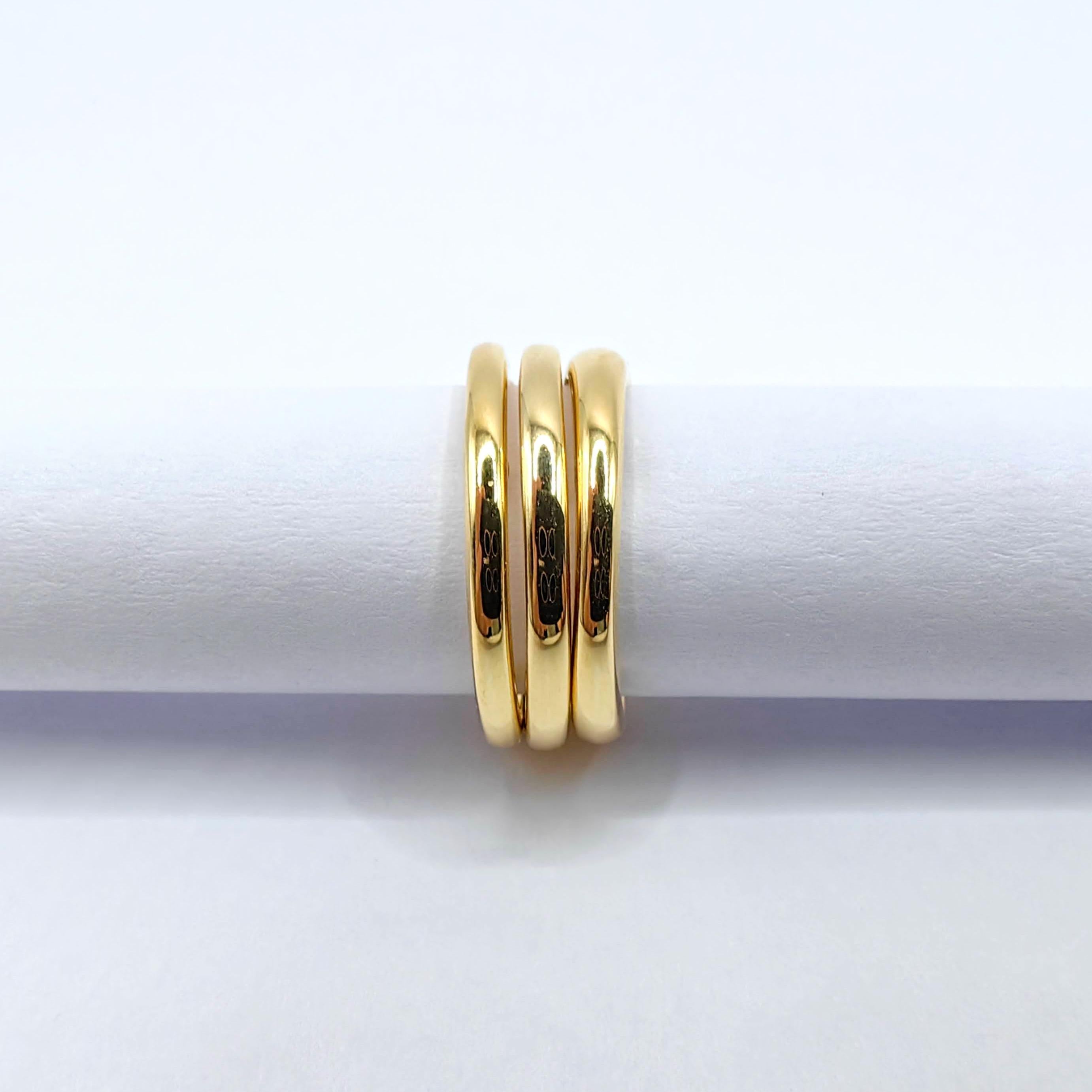 For Sale:  Twin Pear Cut Diamonds Open Shank Minimalistic Stackable Ring in 18K Yellow Gold 9