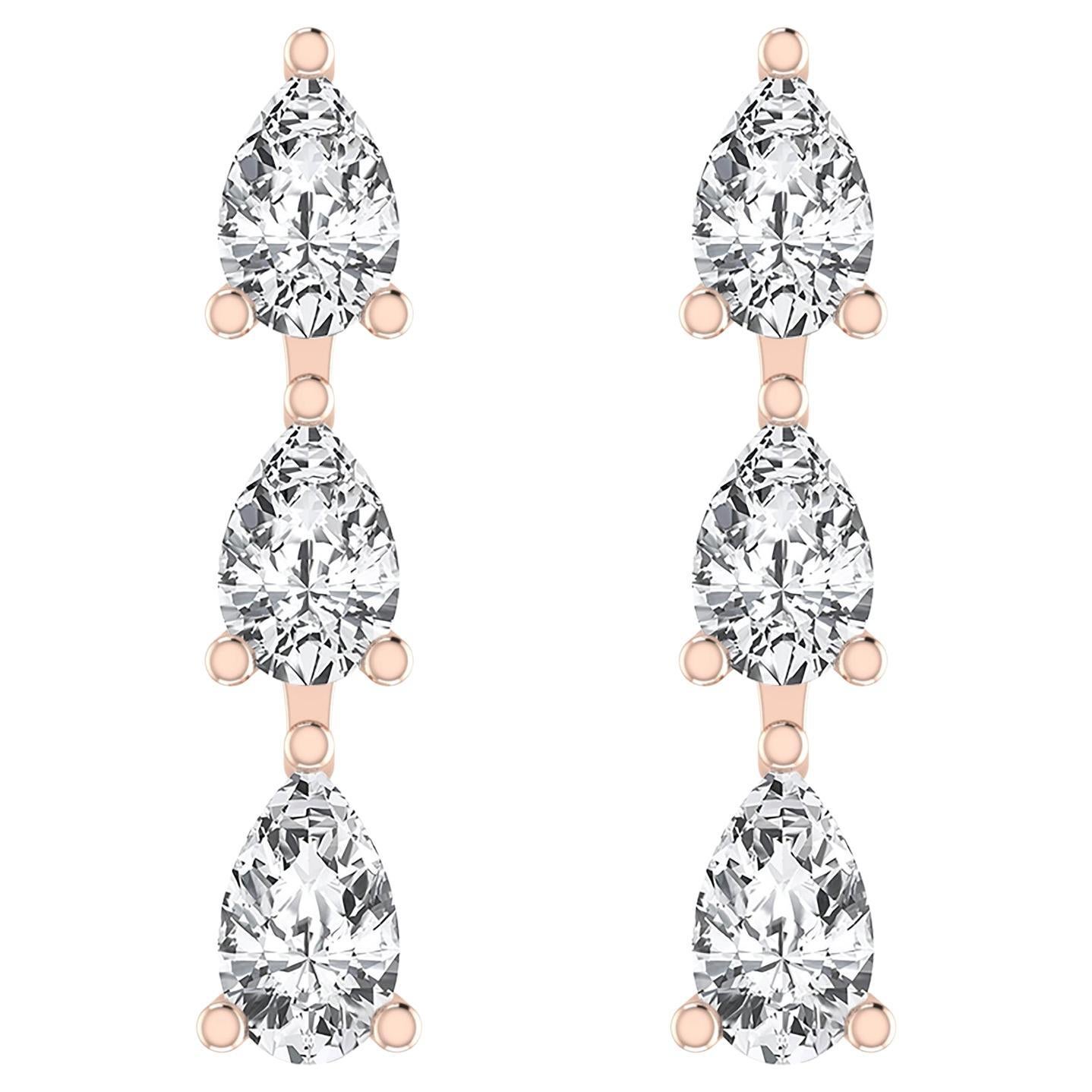 Ohrring aus 18 Karat Roségold mit drei birnenförmigen Diamant-Tropfen.