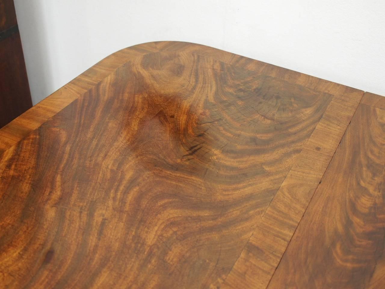 Twin Pillar Dining Table Attributed to William Trotter, circa 1815 For Sale 7
