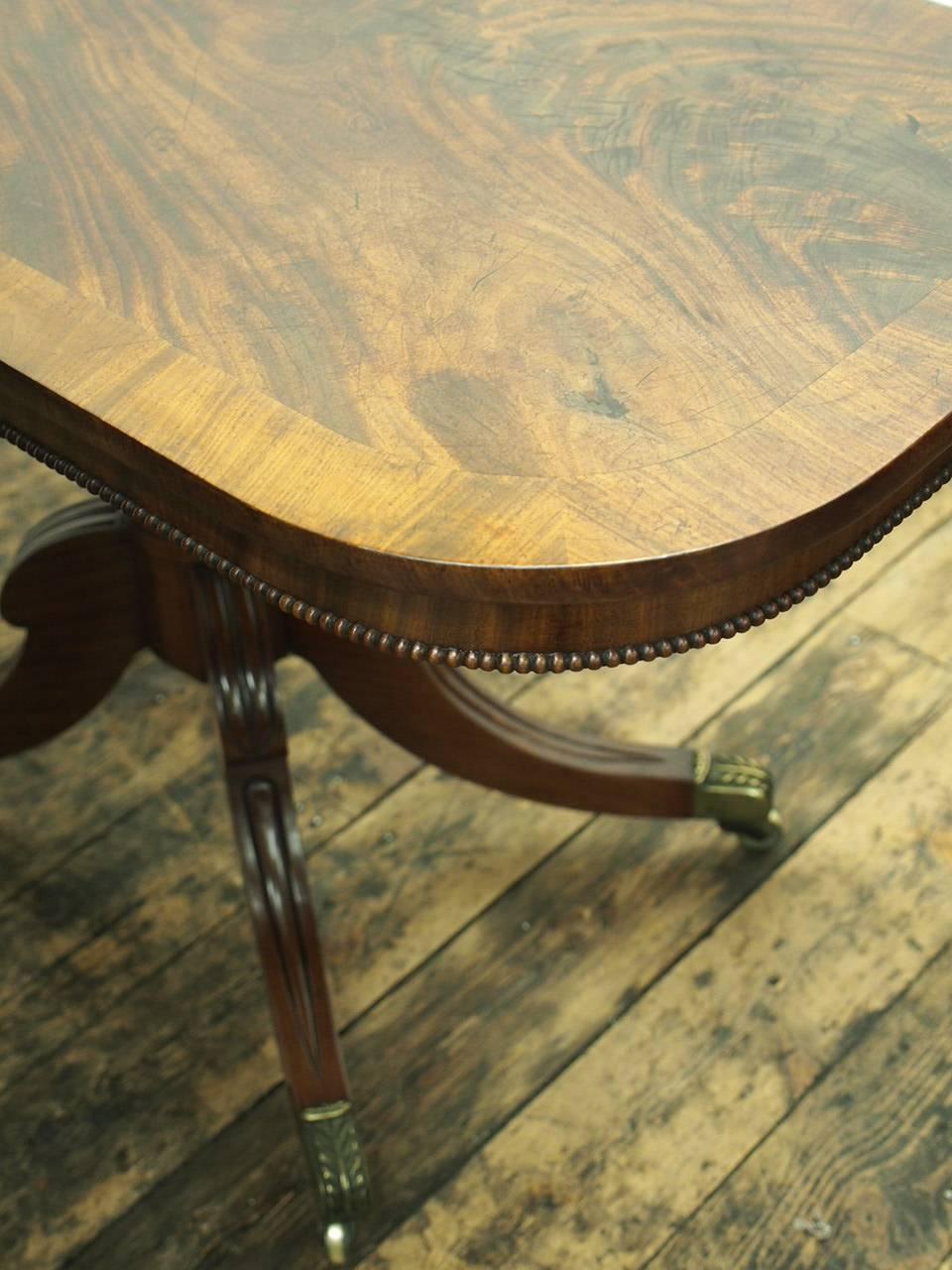 Twin Pillar Dining Table Attributed to William Trotter, circa 1815 In Good Condition For Sale In Edinburgh, GB