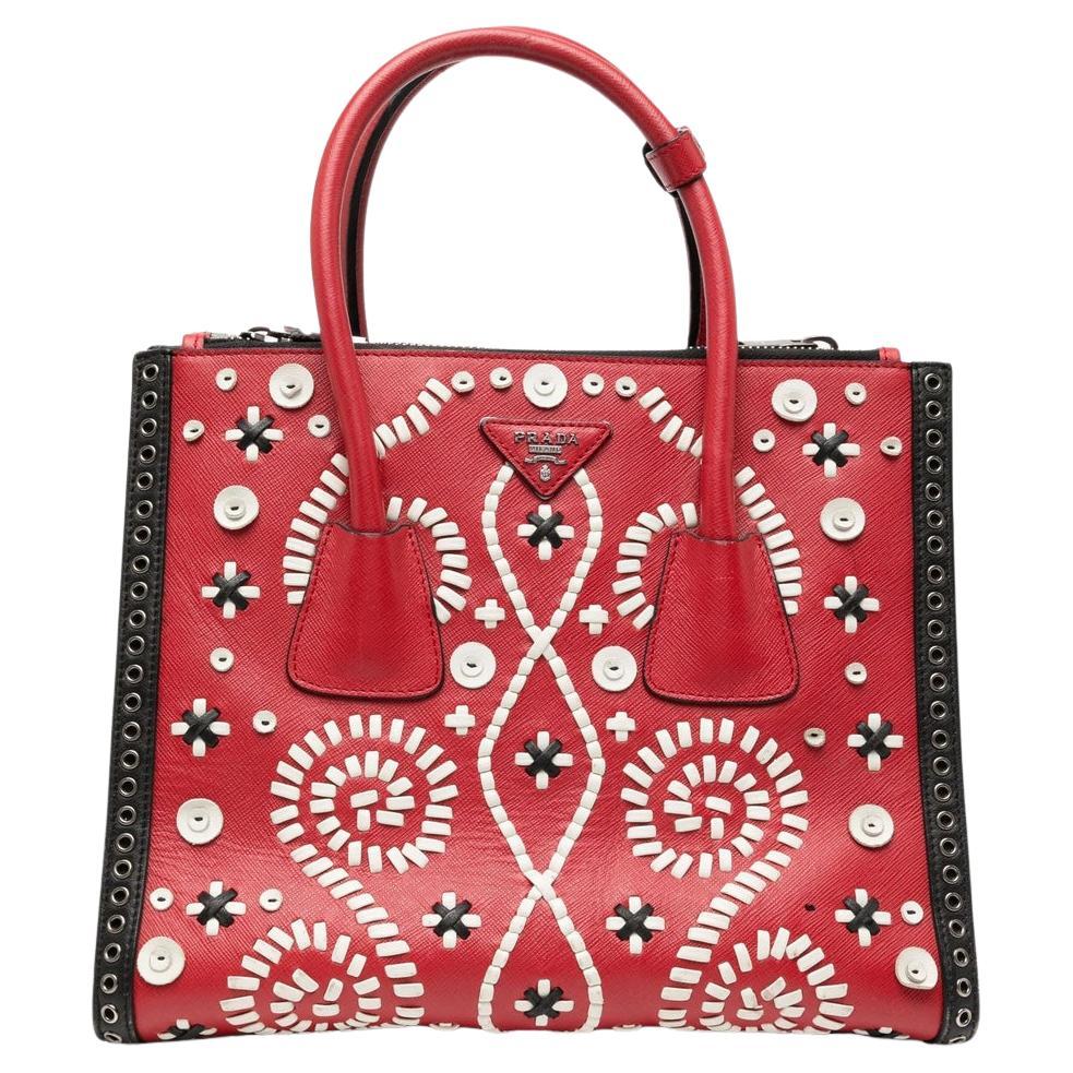 Tote a due tasche ricamata in Saffiano in vendita