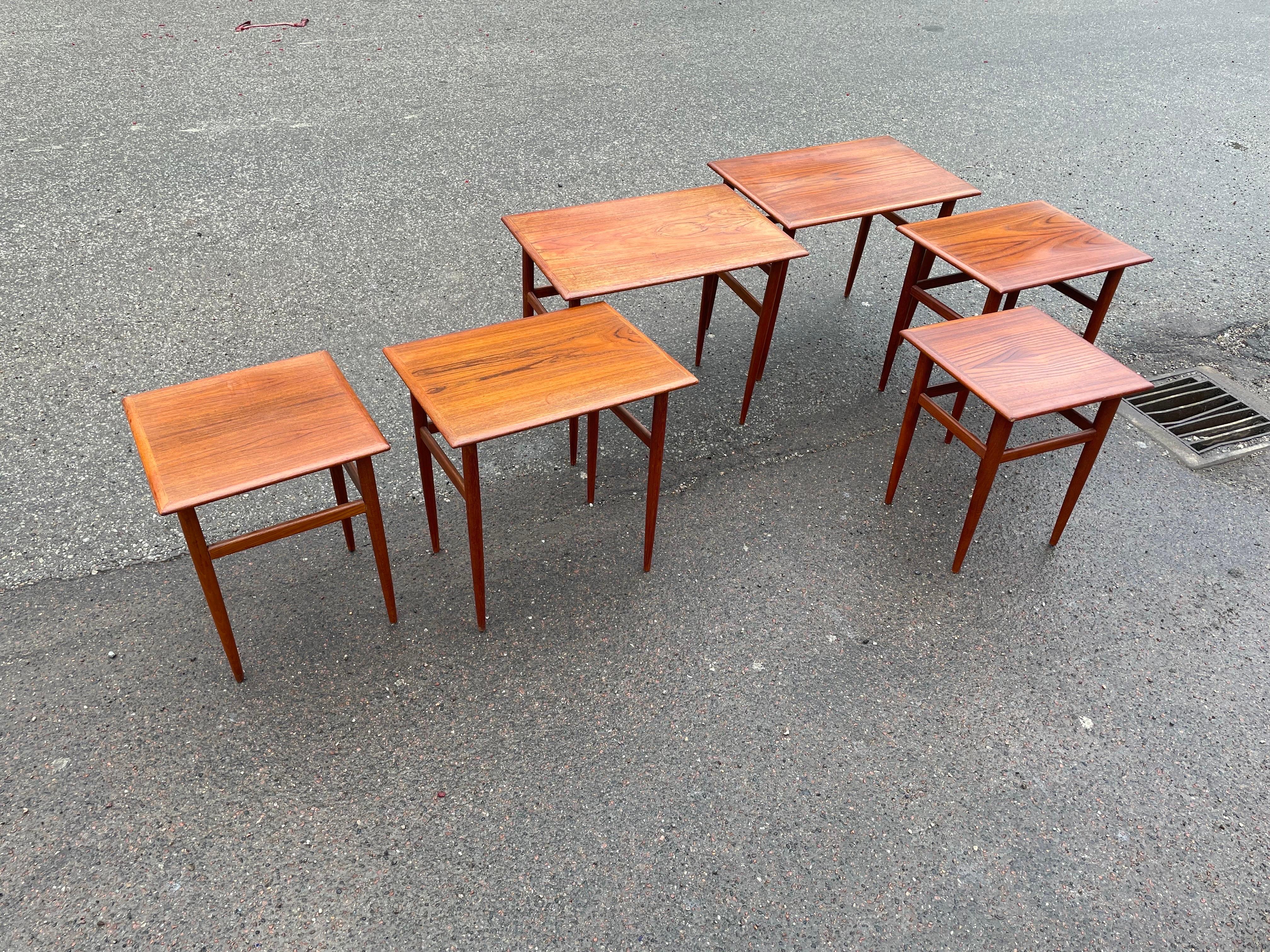 Twin Set of Danish Teak Nesting Tables from the 1960's In Good Condition In Copenhagen, DK