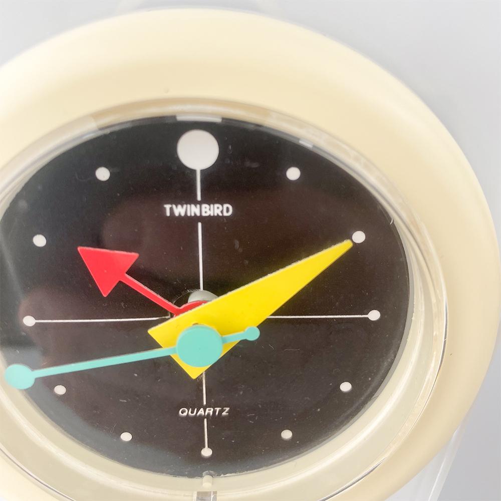 Twinbird Jumping Clock, 1980er-Jahre (Postmoderne) im Angebot