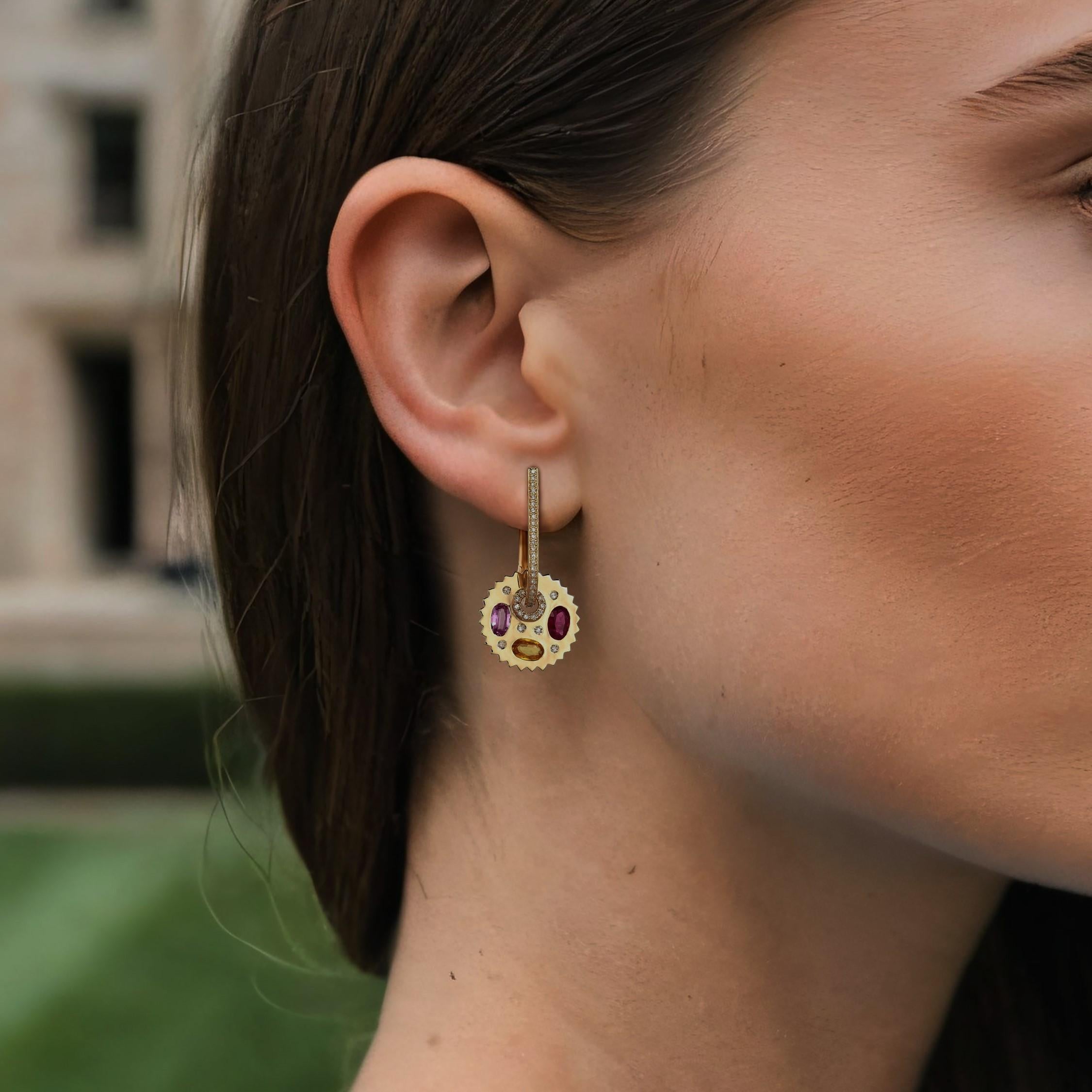 Illuminate your look with the Twinkling Halo 14K Yellow Gold Luxe Diamond Drops Earrings. Featuring 0.33ct of dazzling diamonds and 1.80ct of Moissanite, these earrings offer a brilliant sparkle set in a timeless halo design. Perfect for adding an