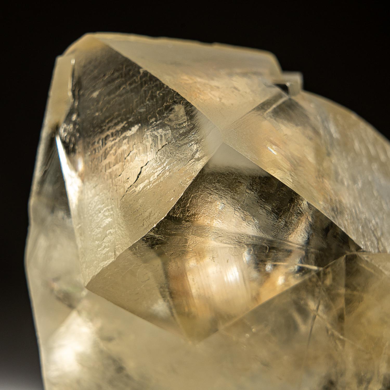 Calcite gemellata dal distretto di Nasik, Maharashtra, India In condizioni Nuovo in vendita a New York, NY