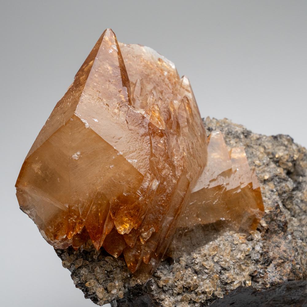 Cristallo gemellato di calcite dorata dalla miniera di Elmwood, Tennessee in vendita 1