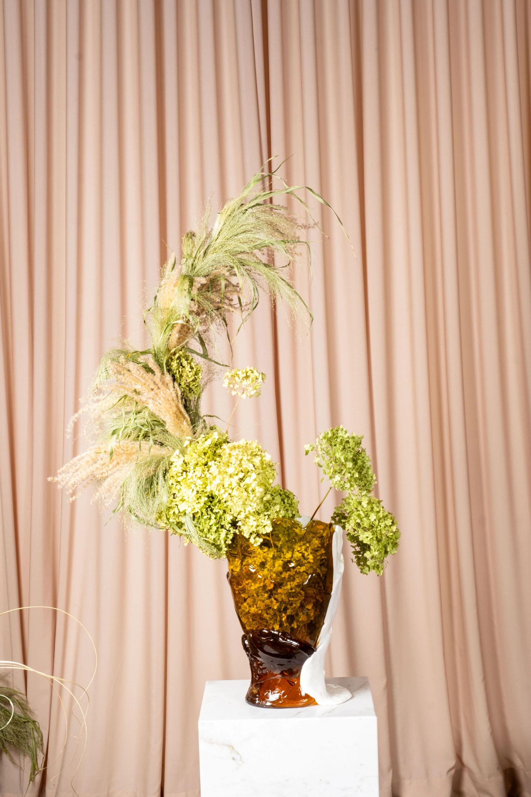 Contemporary Twins C Vase (Large), Clear Amber and Matte White by Gaetano Pesce